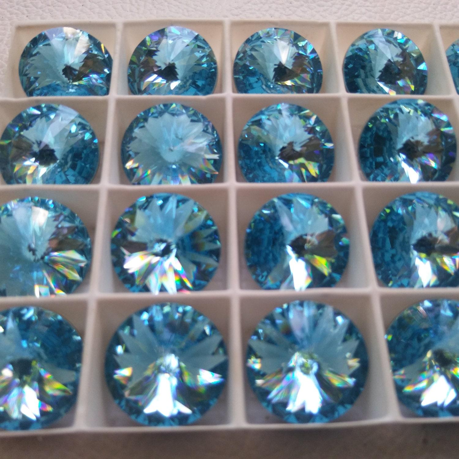 18mm Swarovski 1122 Rivoli AQUAMARINE Foiled 2/6 pieces (202) jewelry making stones