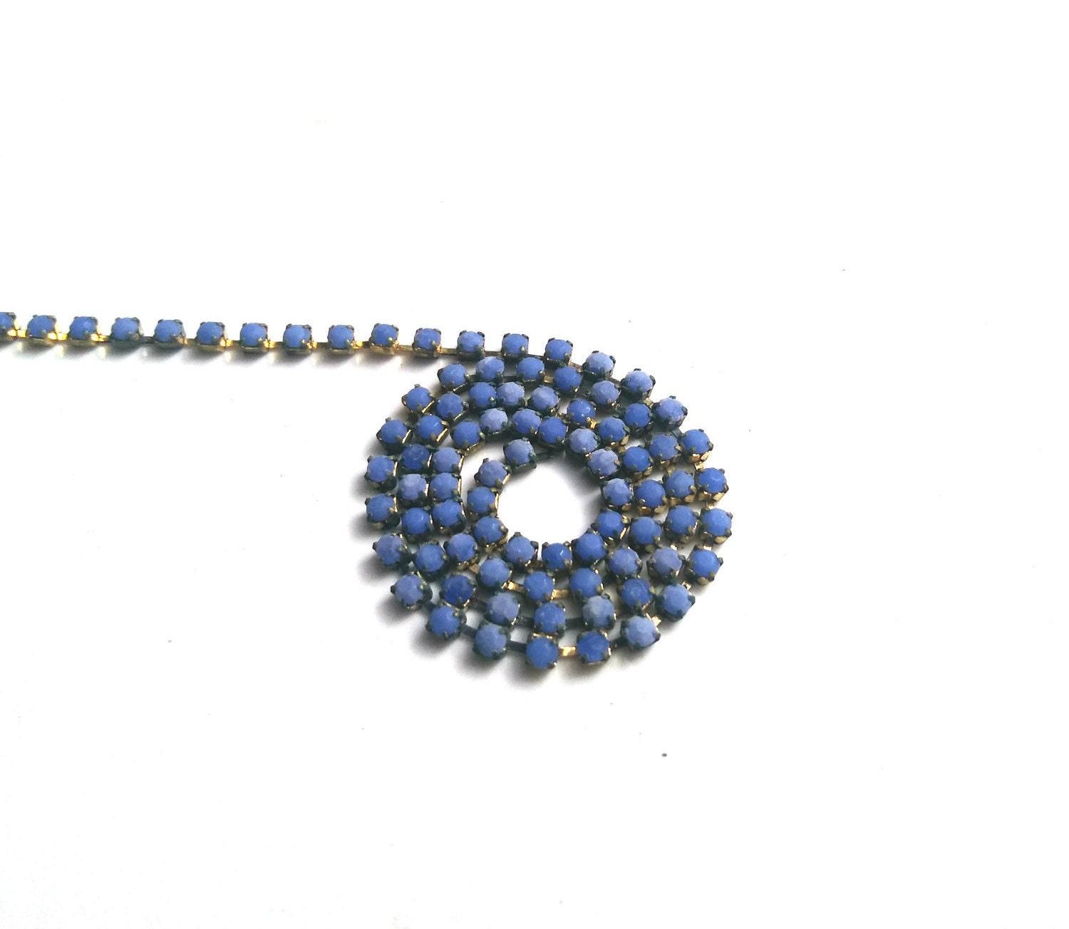 8 SS Rhinestone Chain Vintage Glass Pressed Chatons Opaque Faded Denim Blue 2.5 mm 1/2/5/15 Meters boho chic blue, decoration vintage chains