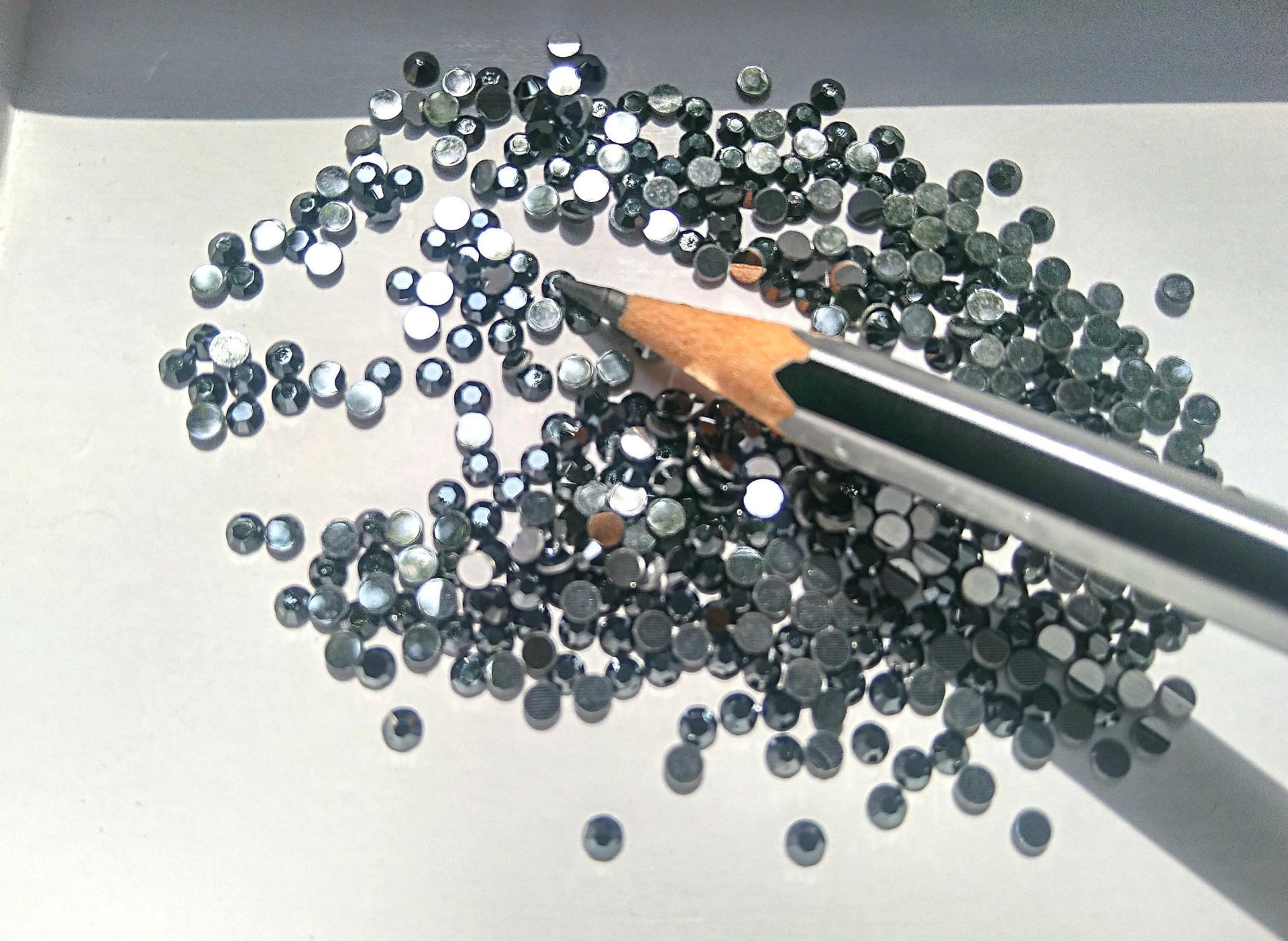 10SS Swarovski Flatbacks in Jet Hematite Chaton Roses 2088 (2.9mm) Made in Austria 72/144/432/1440 Pieces Nail art decoration, craft supply