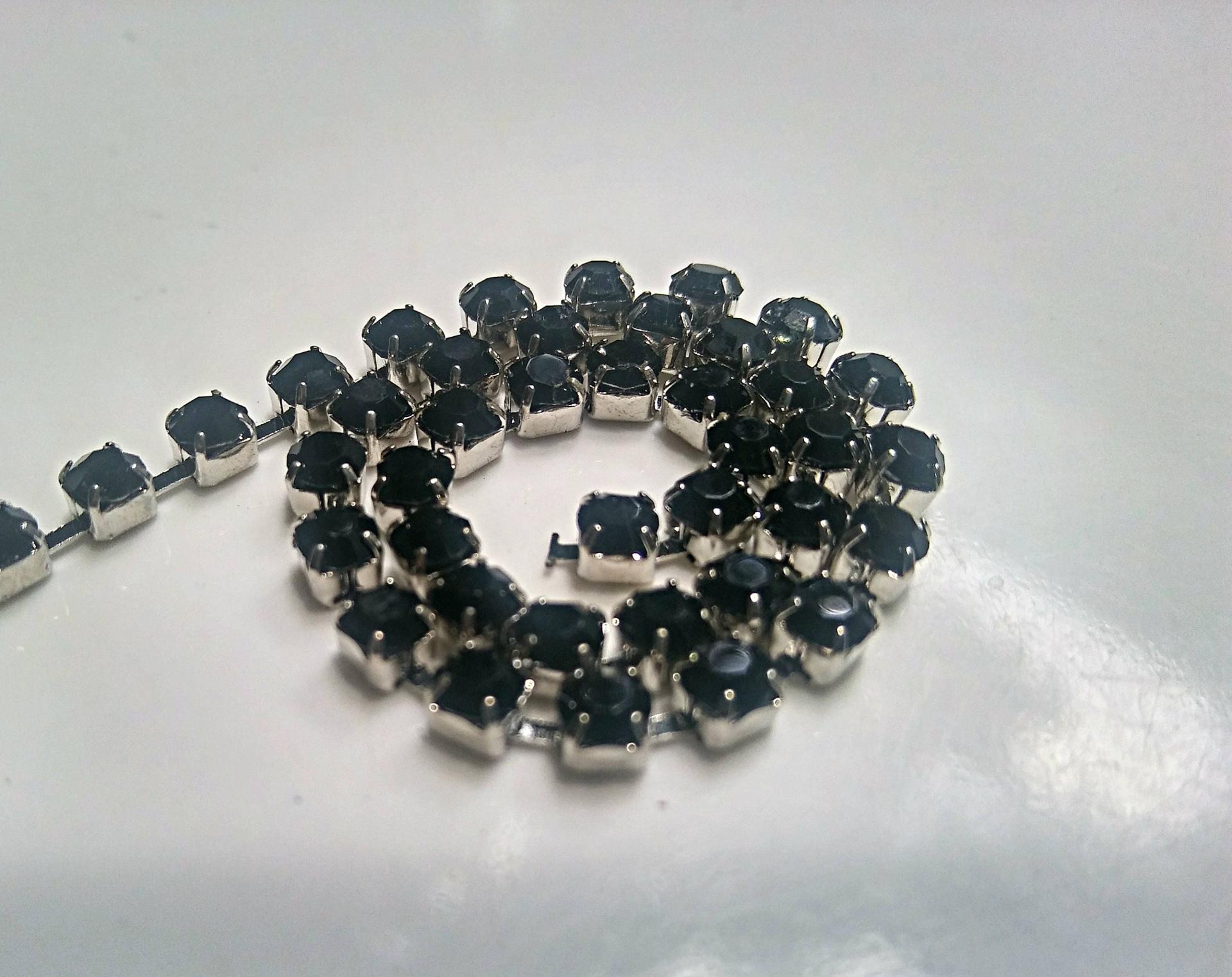 12 SS Rhinestone Chain Vintage Glass in Jet Silver Plated / Vintage Black 3mm 1/2/5/15 Meters