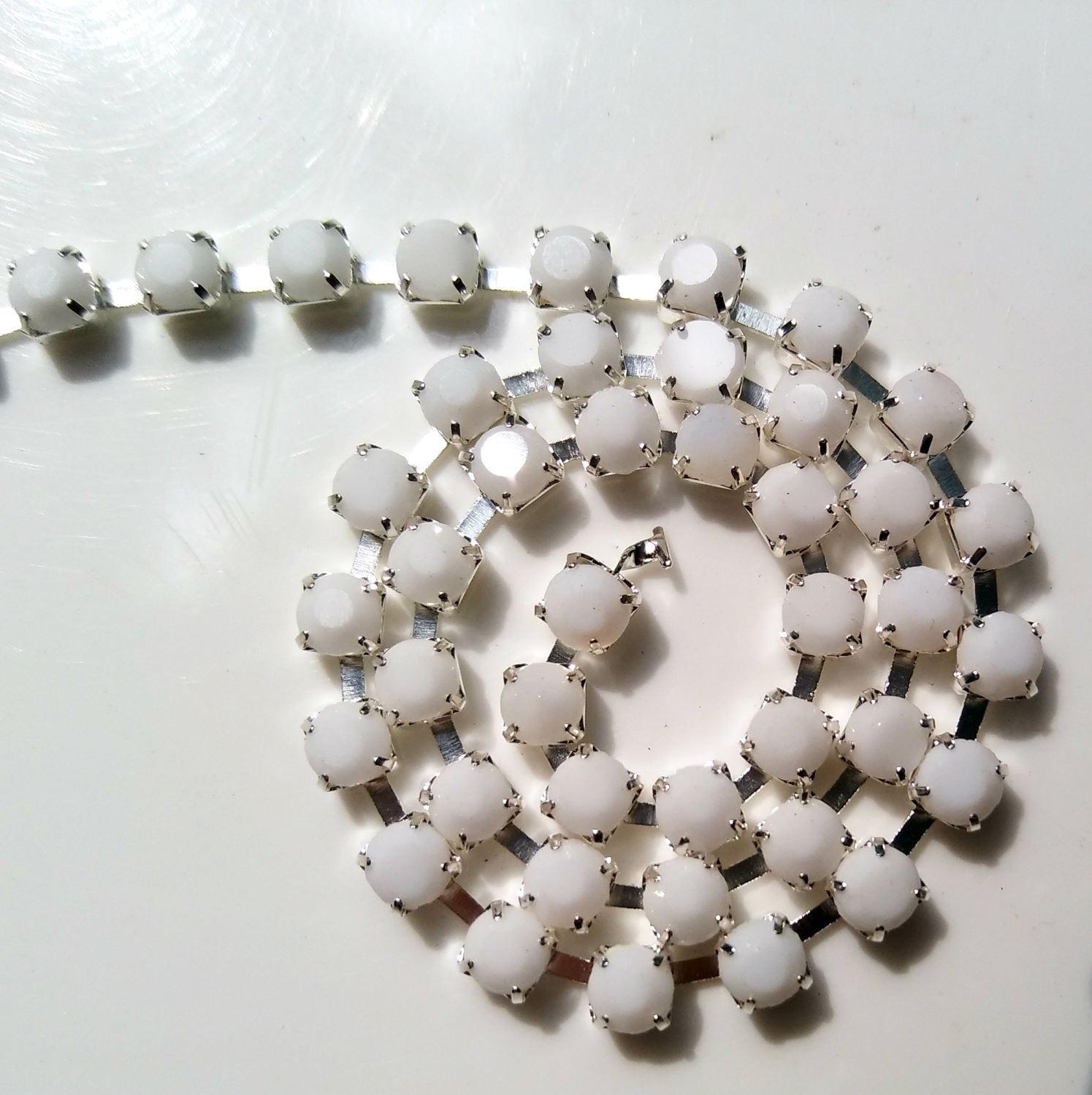 16 SS Rhinestone Chain Vintage Glass Pressed Chatons Chalk White Opaque Silver Plated (4mm) 1/2/5/15 Meters Wedding |Decoration