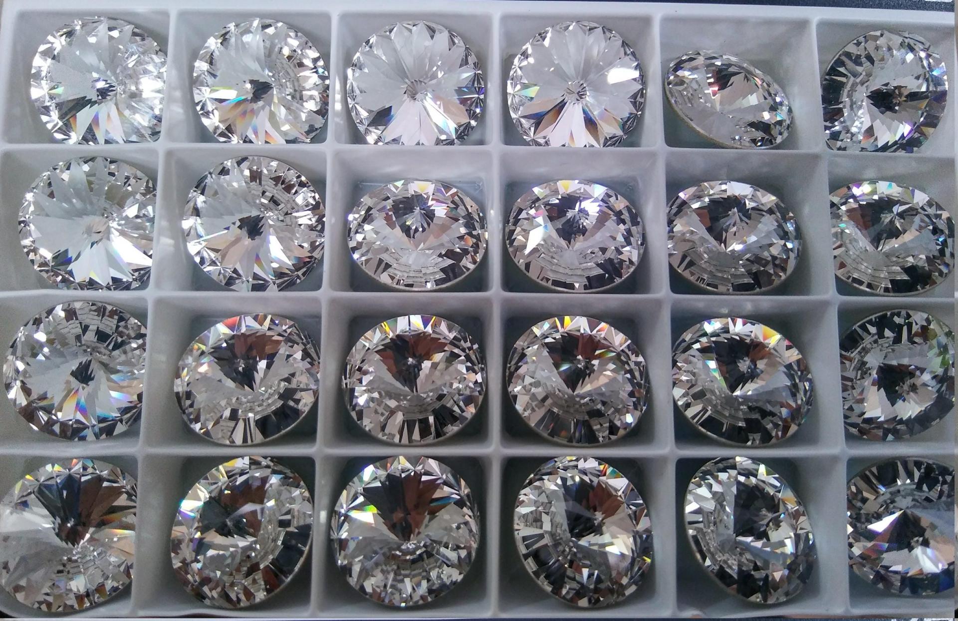 18mm Swarovski 1122 Rivoli CRYSTAL Foiled 2/6 pieces (001) jewelry making stones