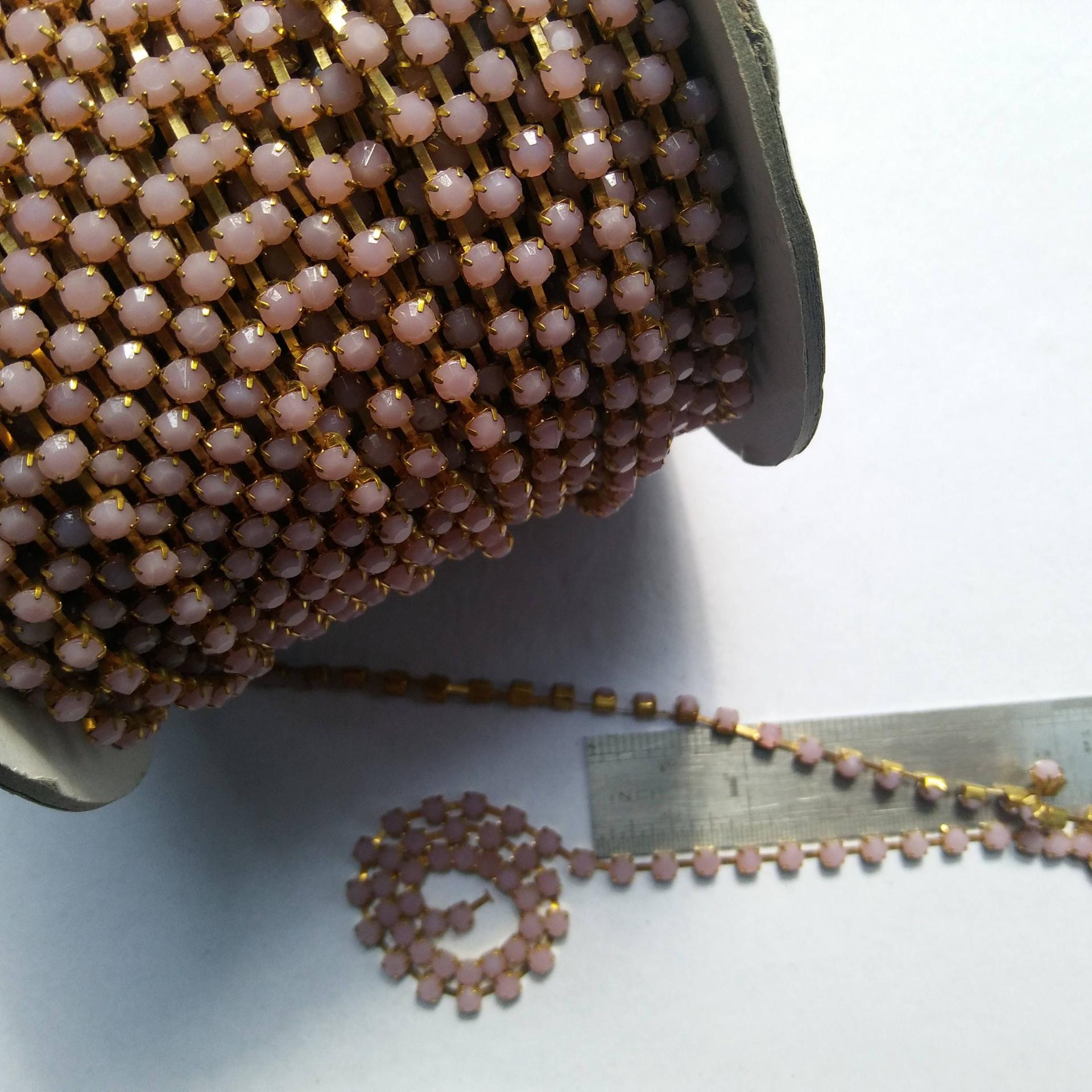 16 SS Rhinestone Chain Vintage Pressed Chatons in Light Vintage Pink (4mm) 1/2/5/15 Meters vintage findings, jewelry making, craft supplies