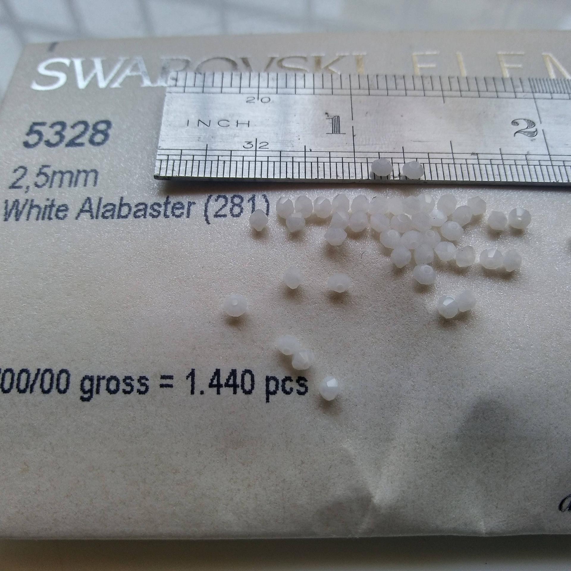 White Alabaster (2.5mm) Swarovski Bicone Beads 36/72/144/432/1000 Pieces (281) Haute couture materials