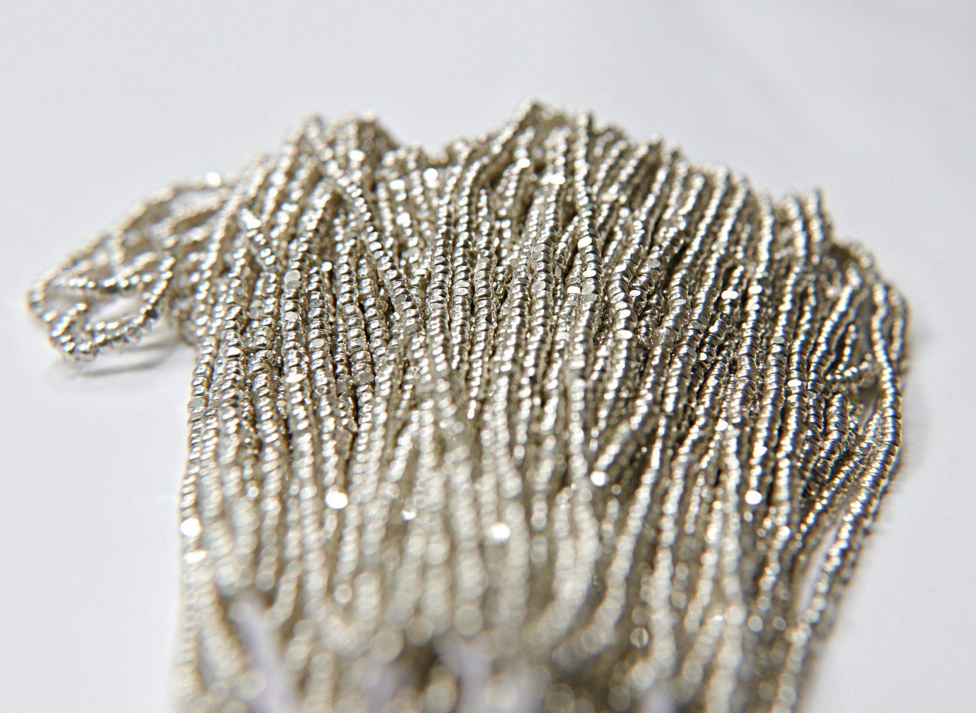 11/0 Hanks Charlotte Cut Beads STERLING SILVER Coated 1/5/25/50/100 Hanks 2.0mm jewellery rare glass beads, jewelry supply, findings