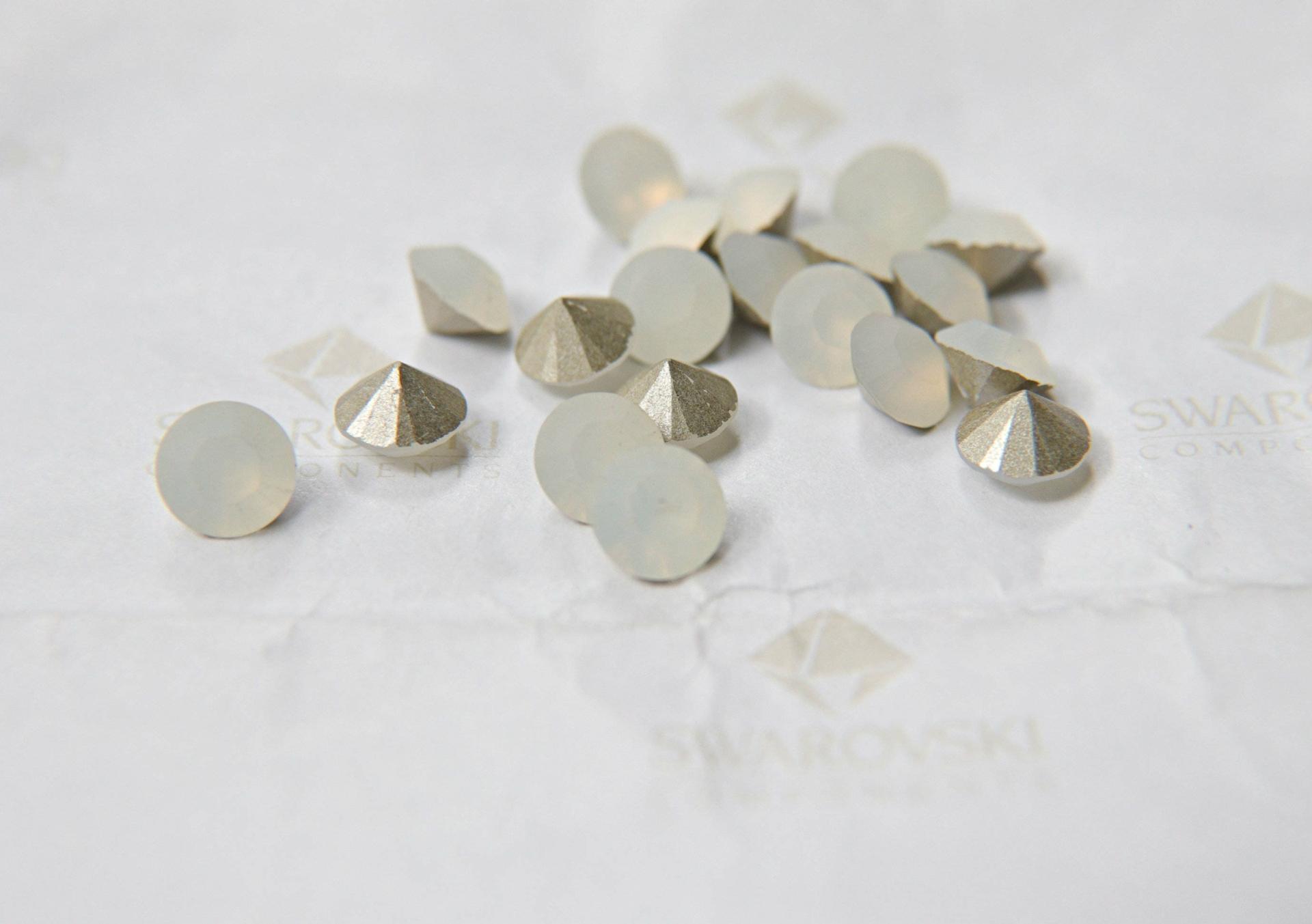 MATT Swarovski 28ss/38ss Chaton Round White Opal 6/12/24/100/300/500 Pieces