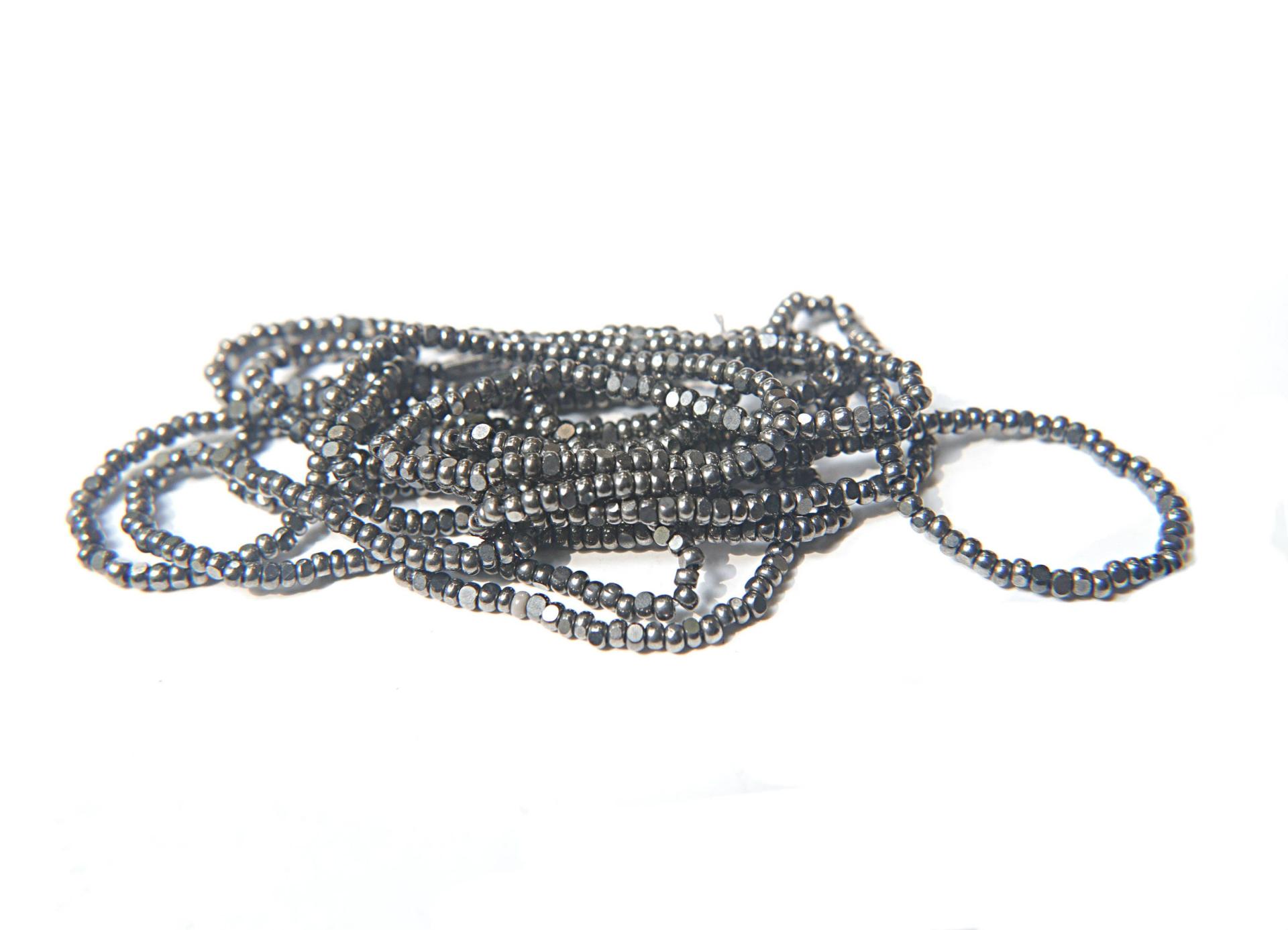 11/0 Charlotte True Cut Beads Gun Metal 10/20/50/250/500 Grams Metallic