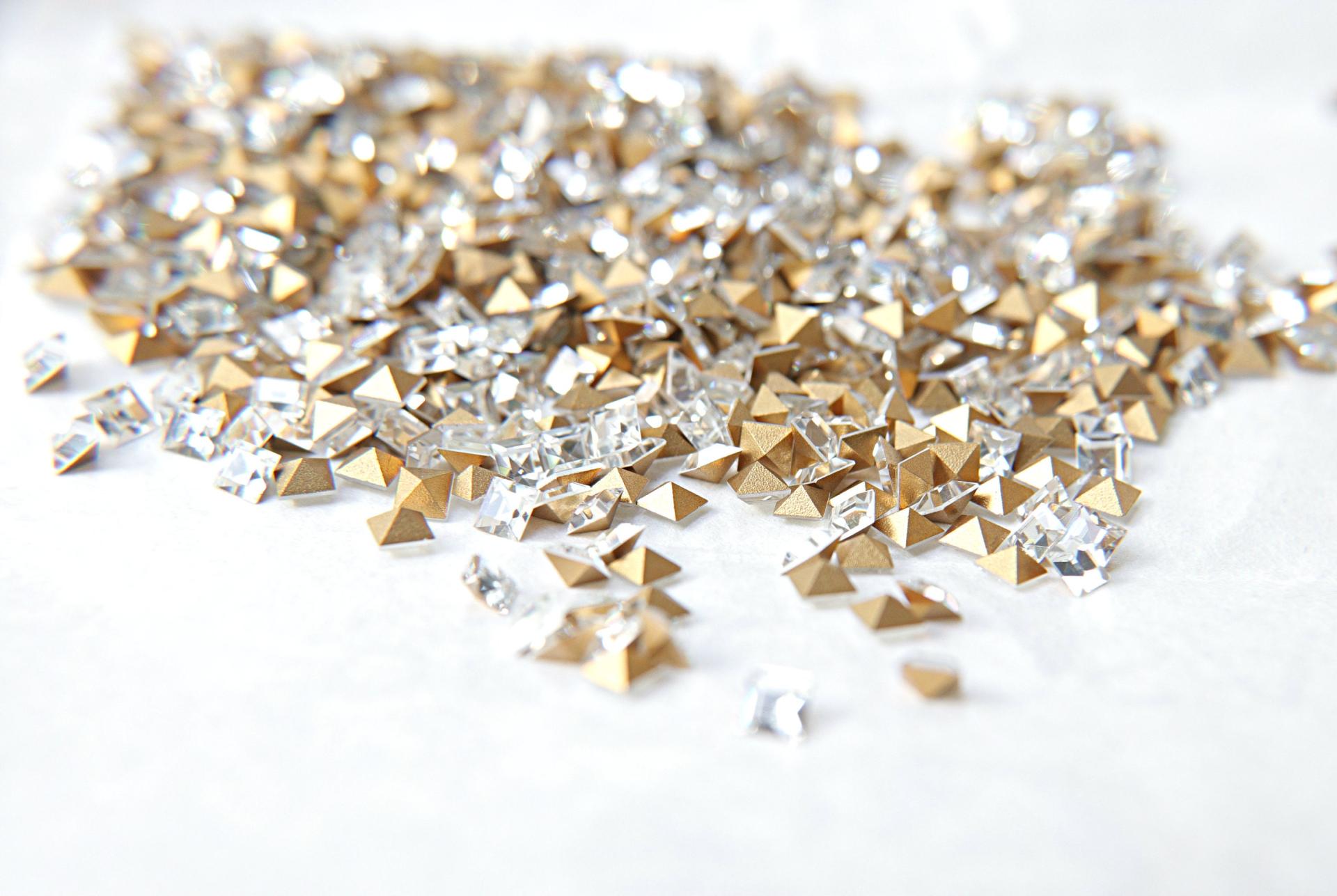 Preciosa 3/4 MM Square Fancy Stone Crystal 12/36/144/720 Pieces gemstones, jewlery making, cubic zirconium, princess cut, vintage findings