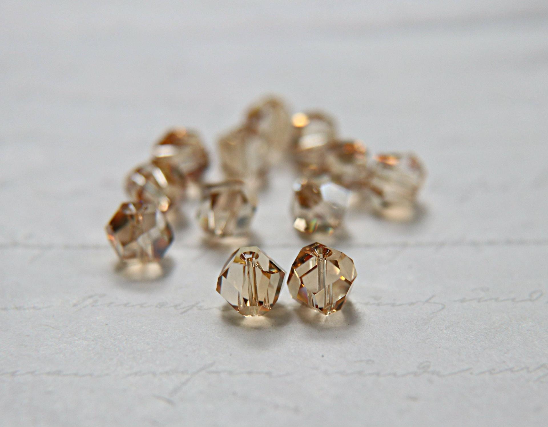 Swarovski 5603 (8 mm) Graphic Cube Crystal 12/36/72/144 Pieces Peridot/Aquamarine/Golden Shadow premium vintage beads, wedding embellishment
