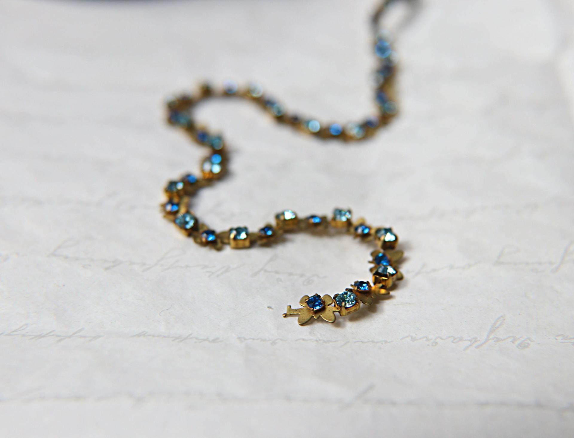 Vintage Swarovski Butterfly Cup Chain in Aquamarine Capri Blue (5mm) 0.5/1/2/5 Meters Wedding Bridal Supplies|Jewelry Making|Decoration