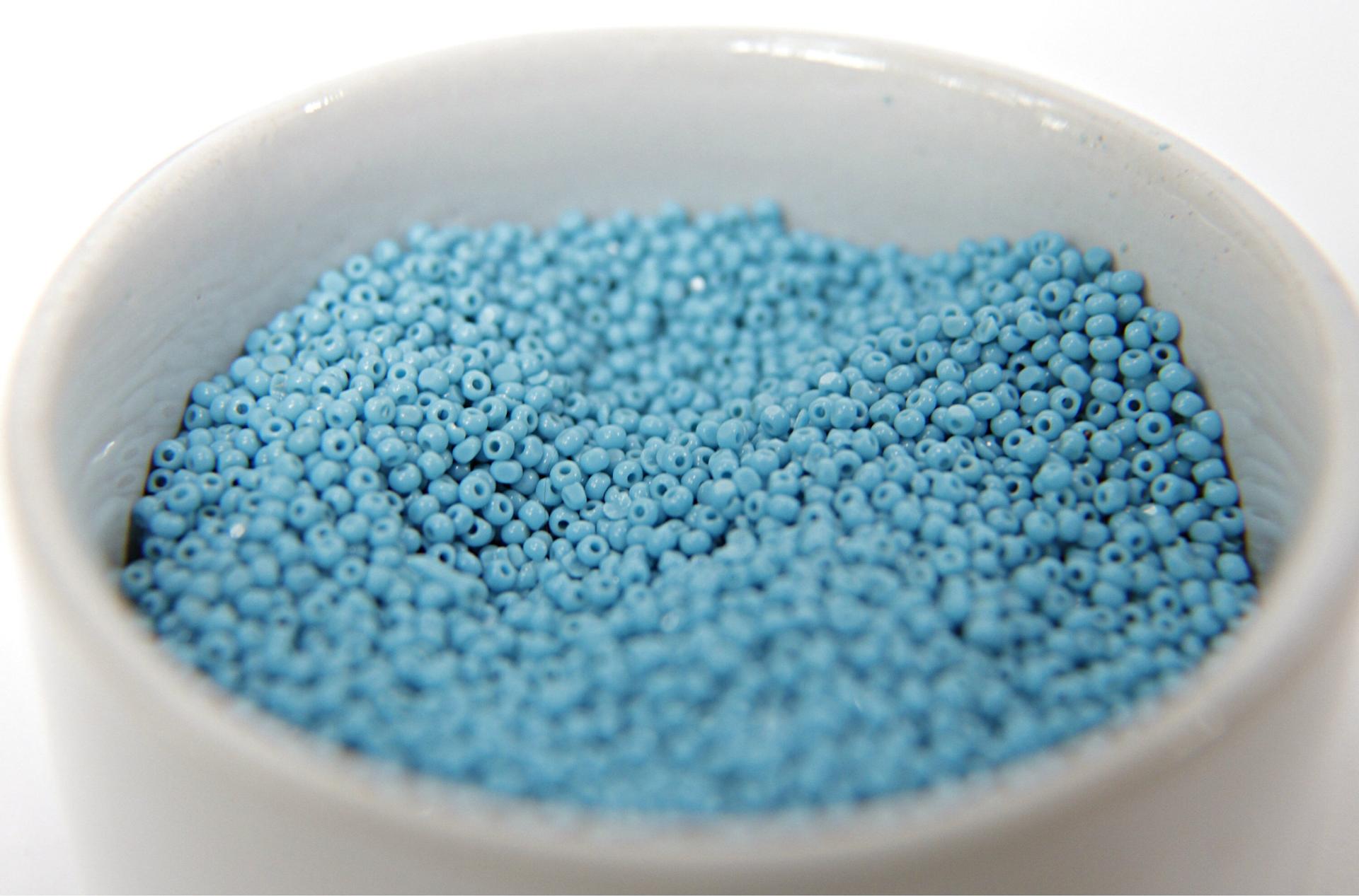 11/0 Charlotte true Cut Beads 2MM Premium Turquoise Blue Opaque 63030 10/20/50/250/500 Grams 10 Grams 1300 Pieces glass beads, vintage