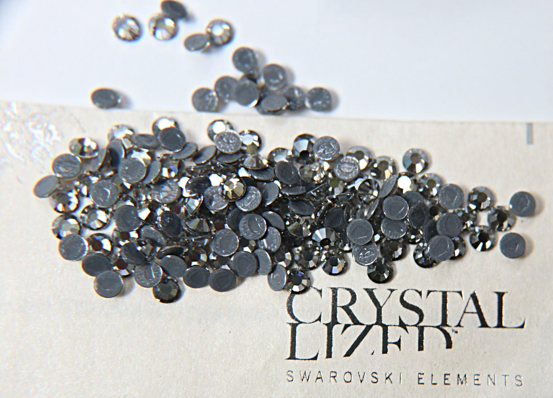 16SS Swarovski Flatbacks Hotfix in Crystal Silver Shade Roses (4mm) Made in Austria 36/72/288/720 Pieces