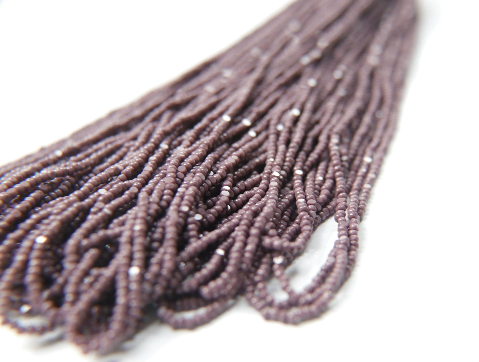 13/0 Hanks Charlotte Cut Beads 23020 Opaque Amethyst 1/5/25/50/100 Hanks 1.6mm glass beads, jewelry supply, findings, craft supply, vintage