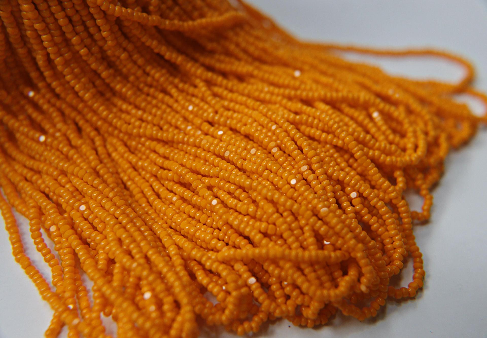 13/0 Hanks Charlotte Cut Beads 53430 Opaque Light Orange 1/5/25/50/100 Hanks glass beads, jewelry supply, findings, NATIVE BEADSsupply