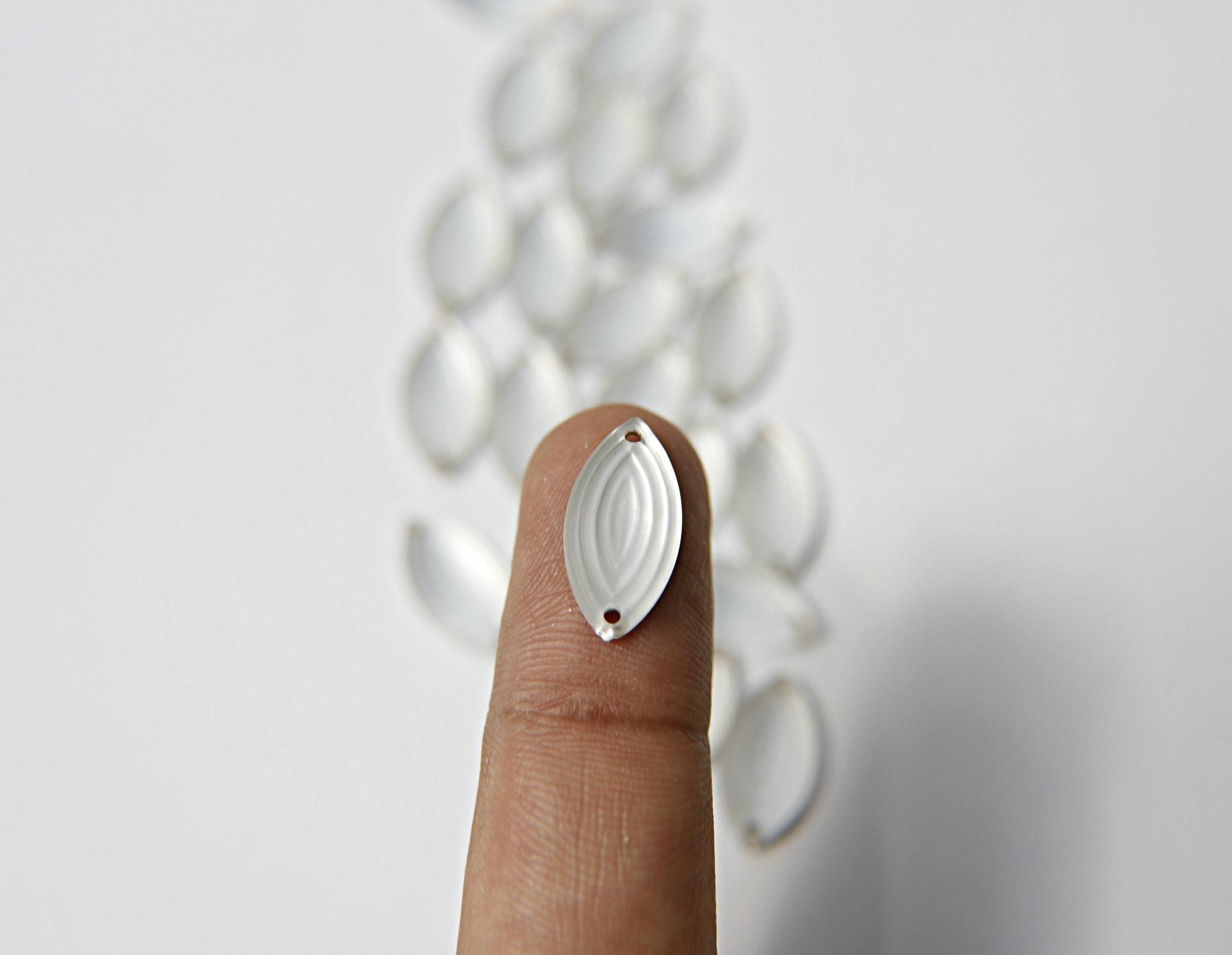 18x9mm Navette Rare Vintage Swarovski Swirl 2 HOLE Sew-On Rhinestones 2/6/12/36 pieces (7 COLORS)