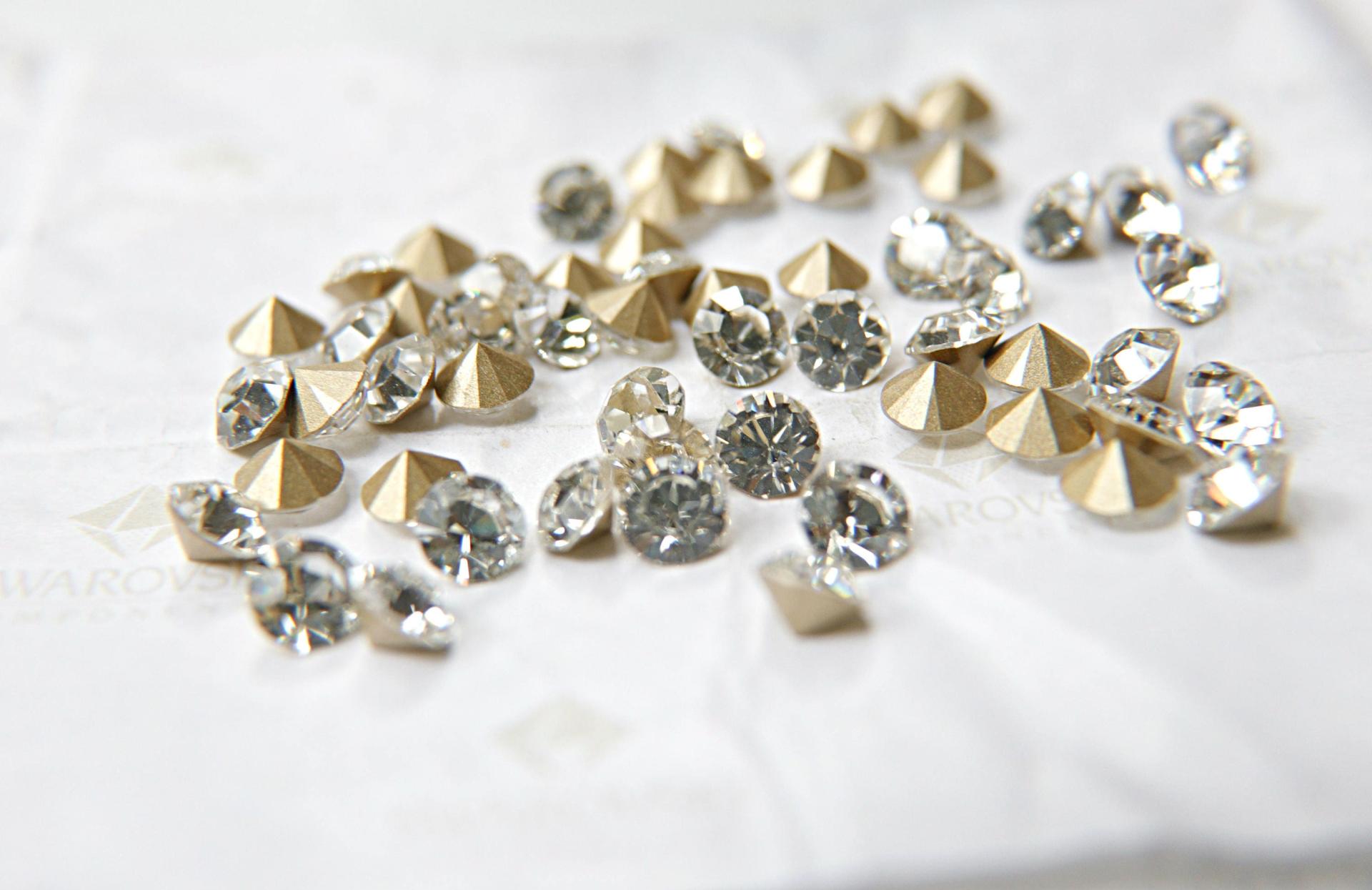 Austrian 24/28/38ss Chaton Round Crystal 6/12/24/100/300/500 Pieces 5.3mm / 6mm / 8mm