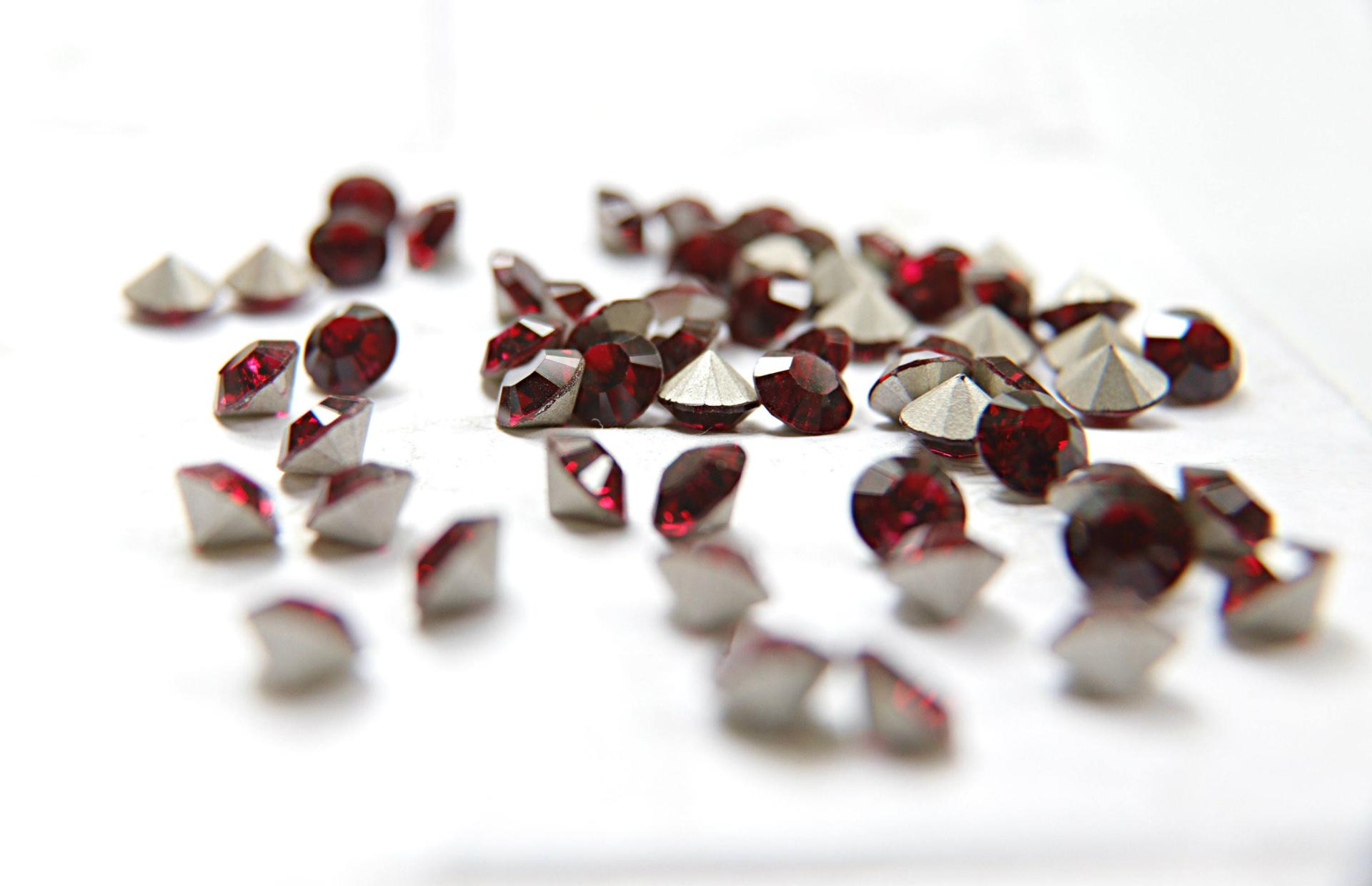 Swarovski 38ss Chaton Round Ruby 6/12/24/100/300 Pieces