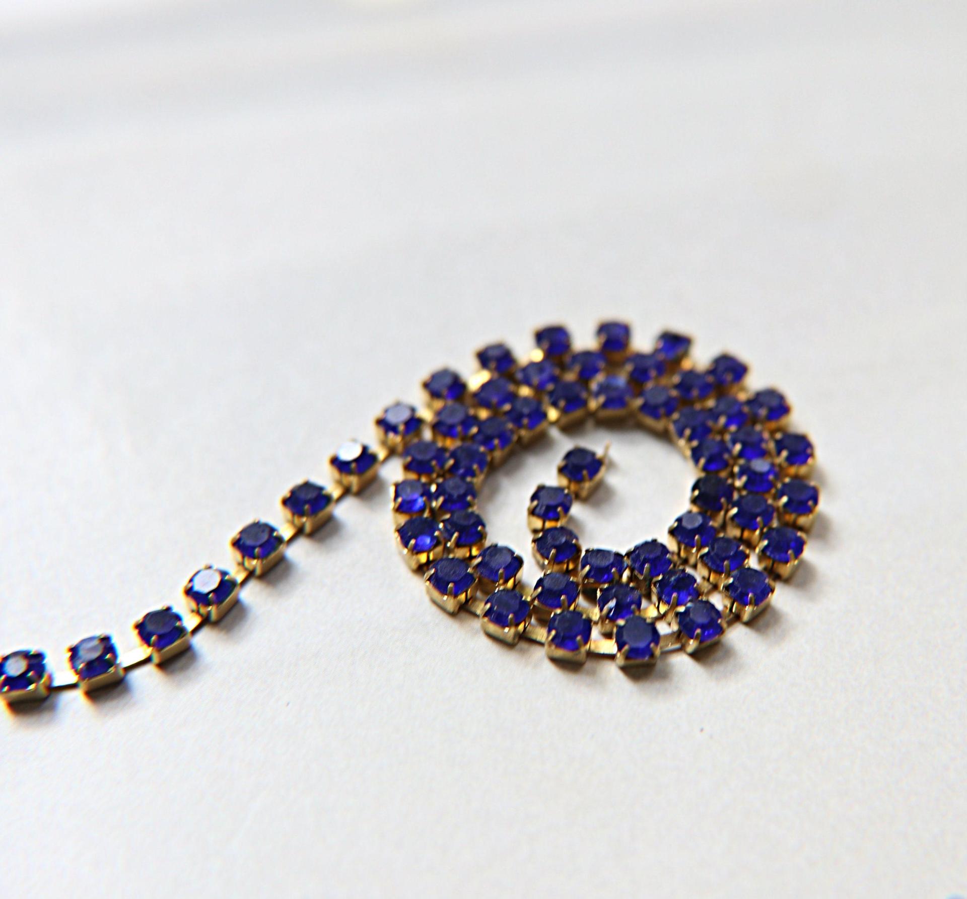 12 SS Rhinestone Chain Vintage Glass Pressed Chatons Royal Blue 3mm 1/2/5/15 Meters