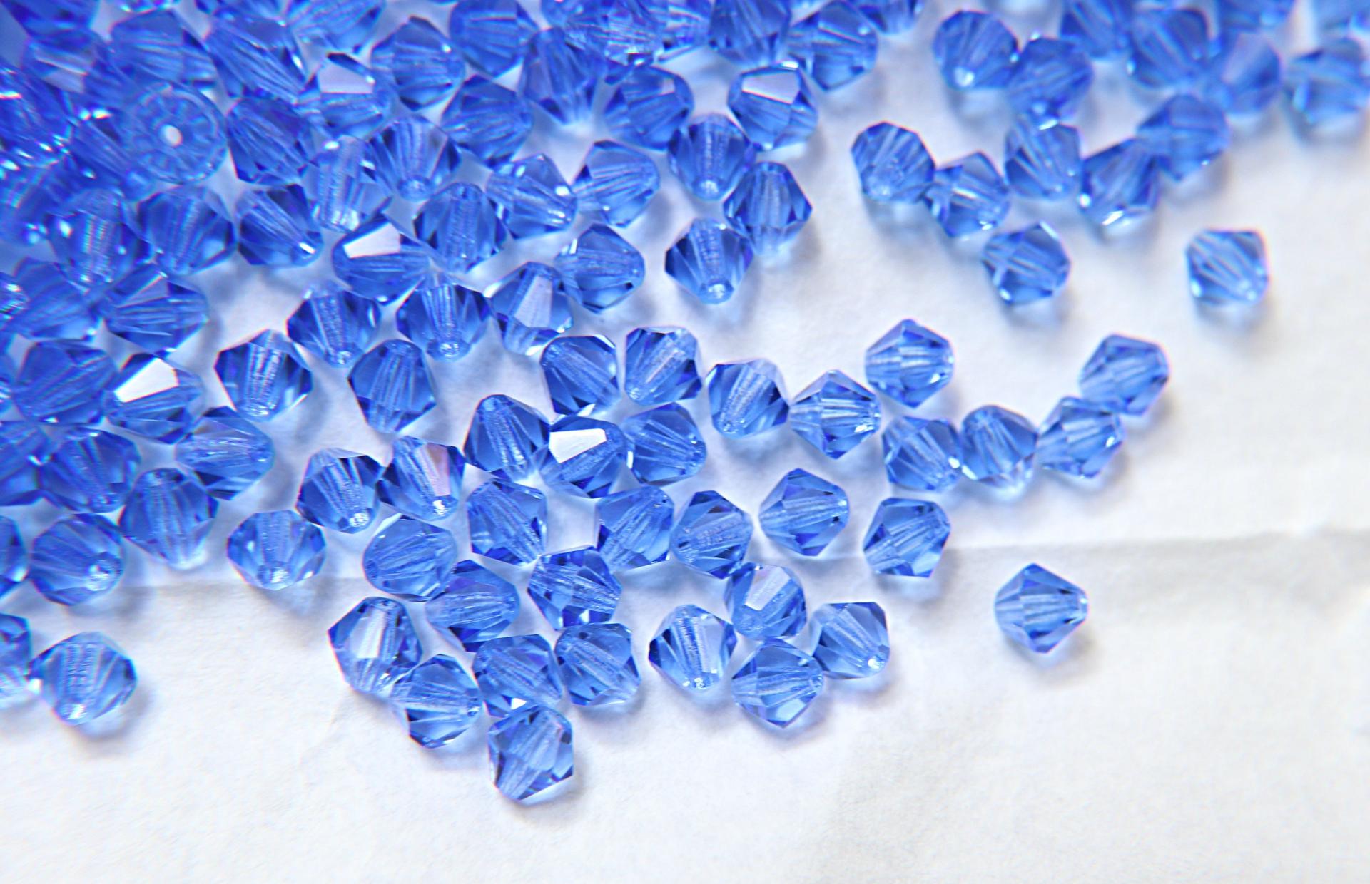 6mm Sapphire Preciosa Bicone 20 Gross (2880 Pieces) Pieces Jewelry making beads Made in Czech Republic PREMIUM MATERIALS