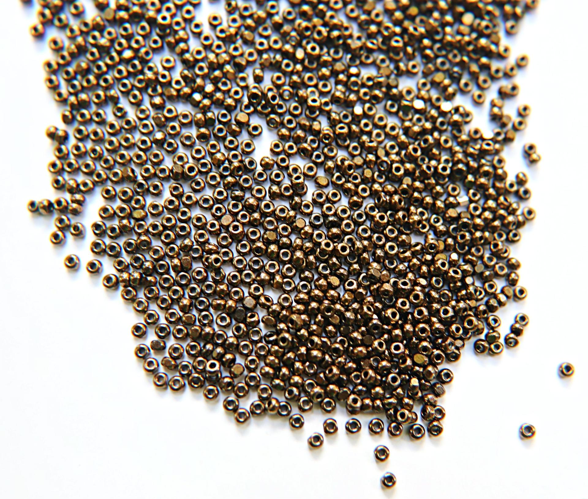 11/0 Charlotte true Cut Beads Metallic Dark Bronze 10/20/50/250/500 Grams 1300 Pieces Metallic 2.0mm embroidery materials, jewelry making