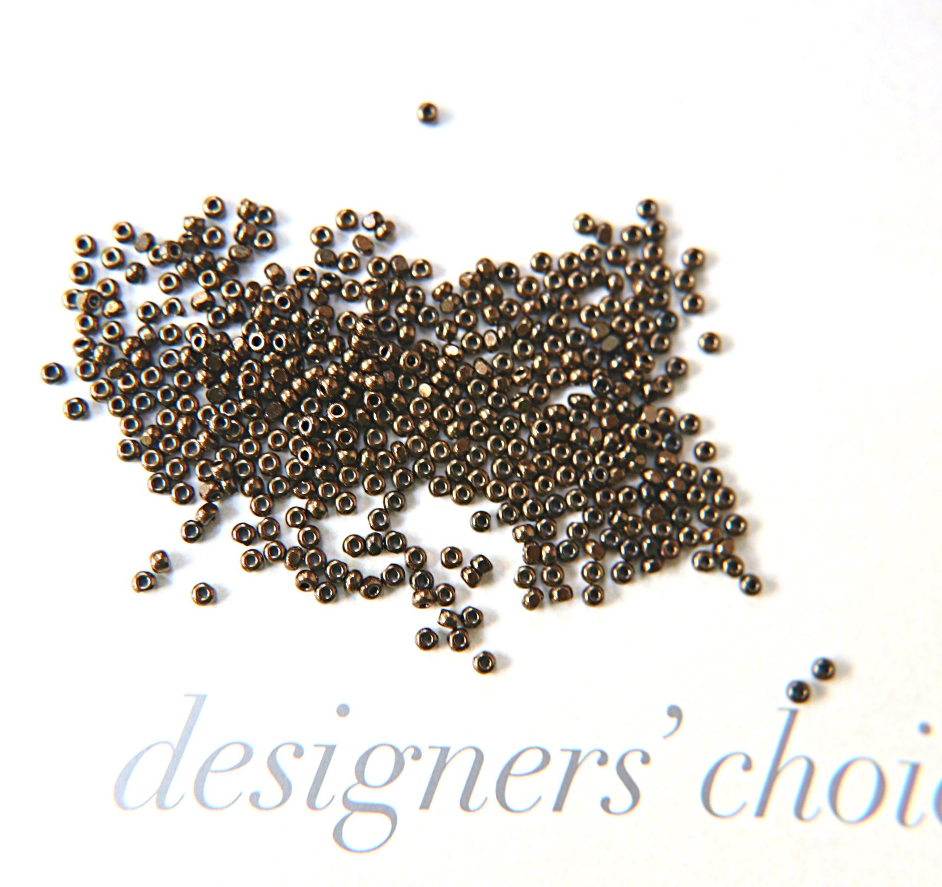 11/0 Charlotte true Cut Beads Metallic Dark Bronze 10/20/50/250/500 Grams 1300 Pieces Metallic 2.0mm embroidery materials, jewelry making