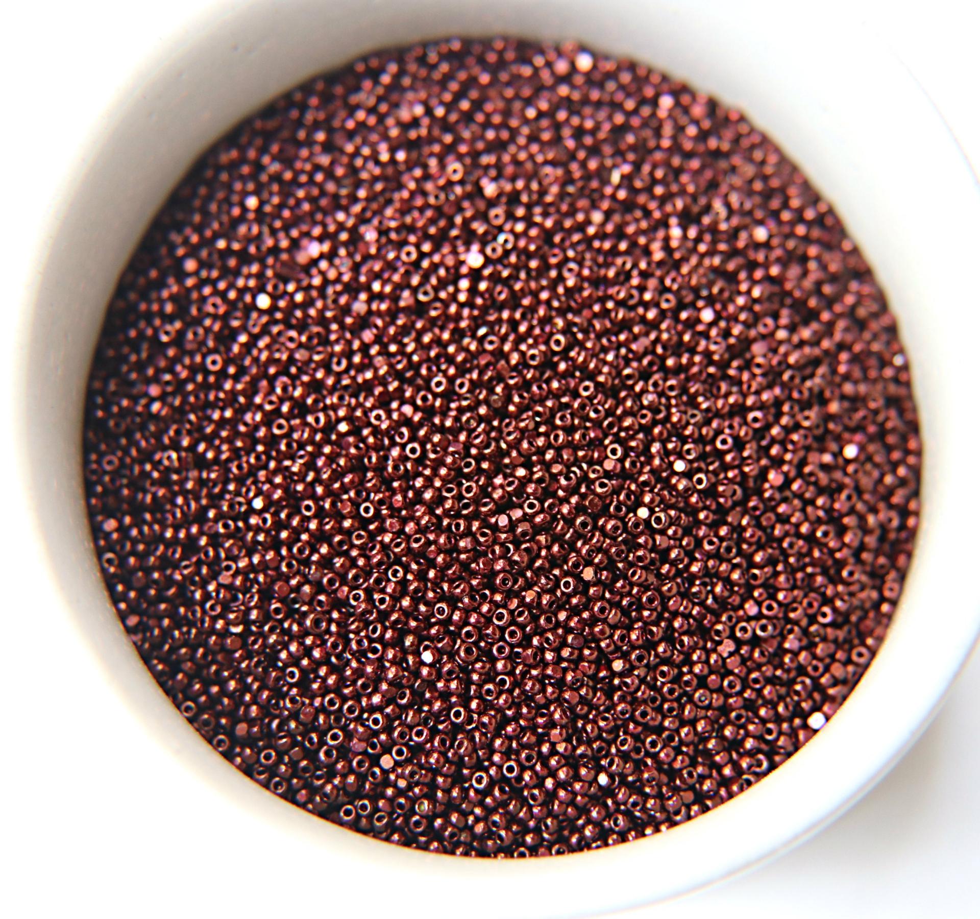 11/0 Charlotte true Cut Beads Raspberry Dark Metallic 10/20/50/250/500 Grams 1300 Pieces Metallic embroidery materials, jewelry making