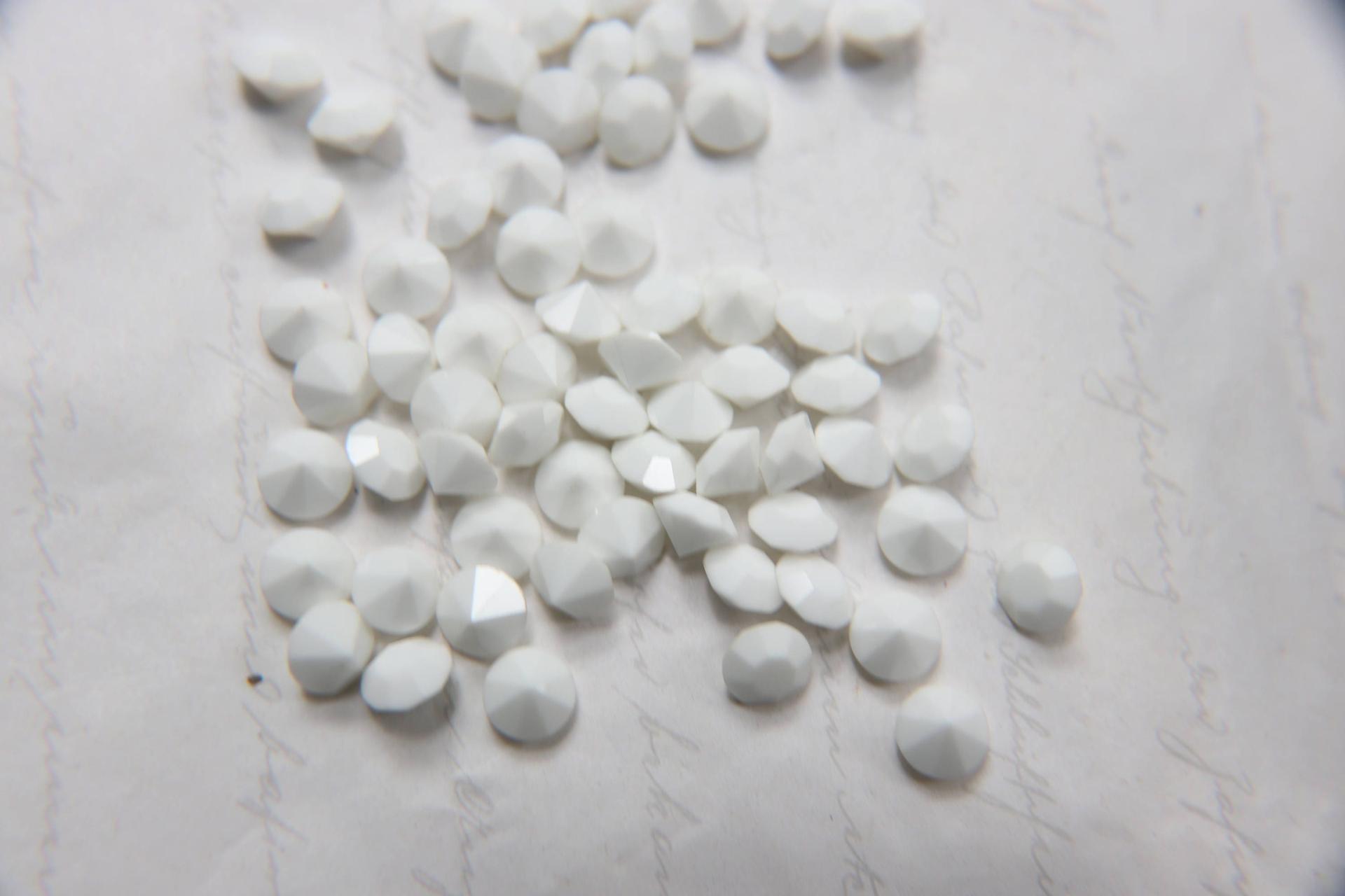 Swarovski 34ss/42ss Chaton Round Chalk White (279) 6/12/24/100/300 Pieces Vintage Swarovski, premium materials, clay art, bijoux materials