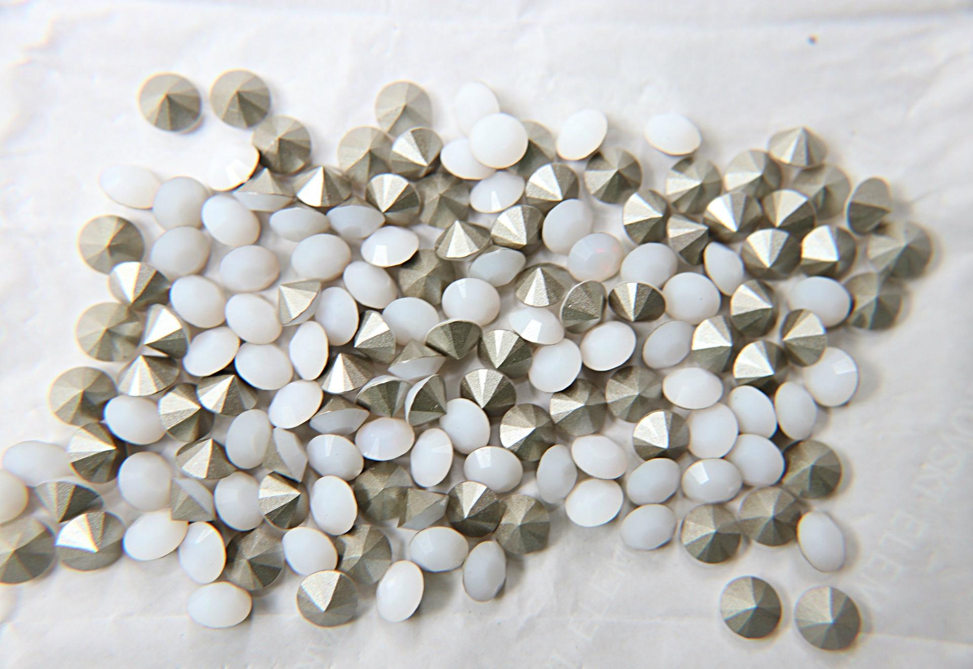 Swarovski 34ss Chaton Round White Alabaster (281) 6/12/24/100/300 Pieces