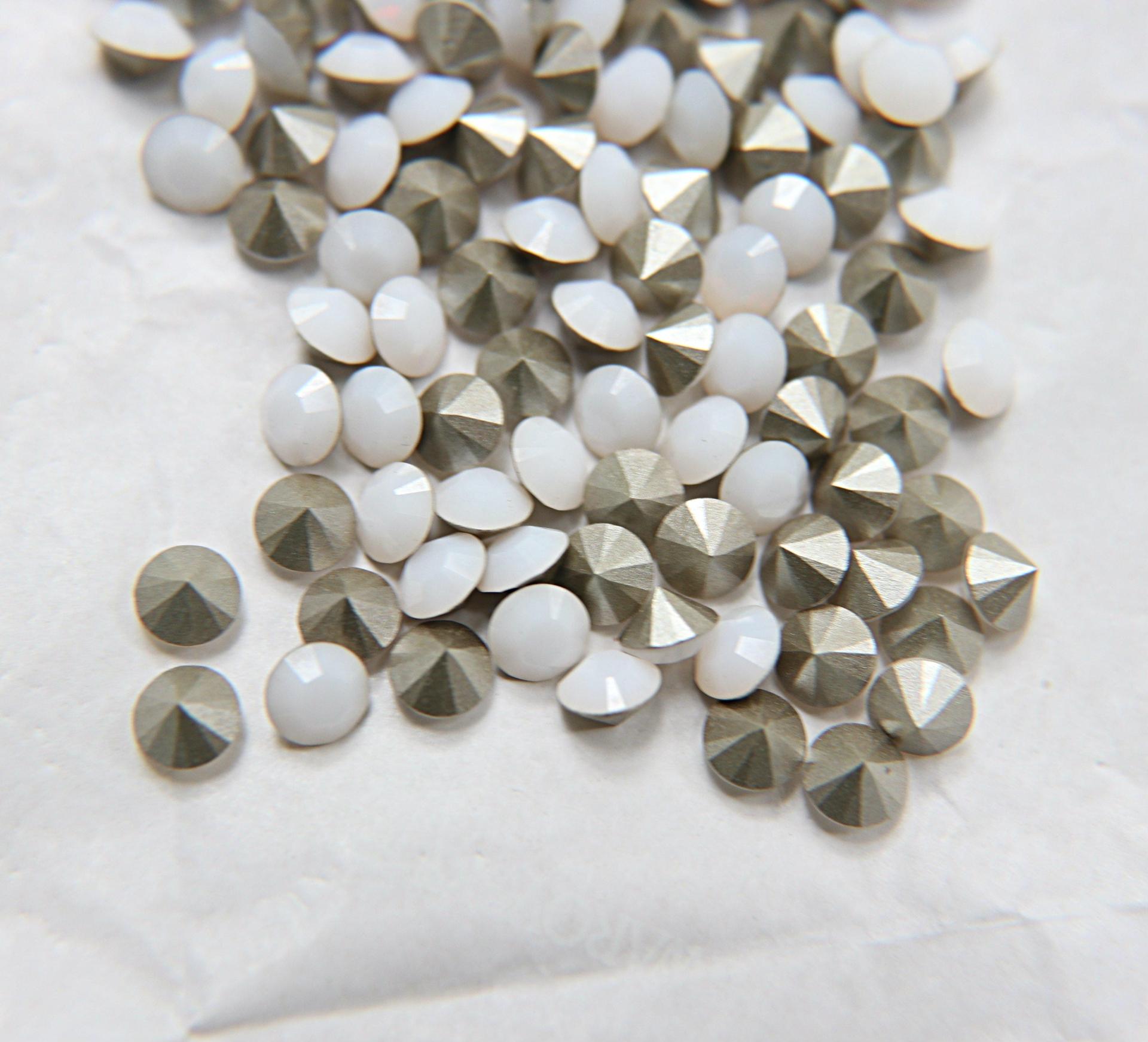 Swarovski 34ss Chaton Round White Alabaster (281) 6/12/24/100/300 Pieces