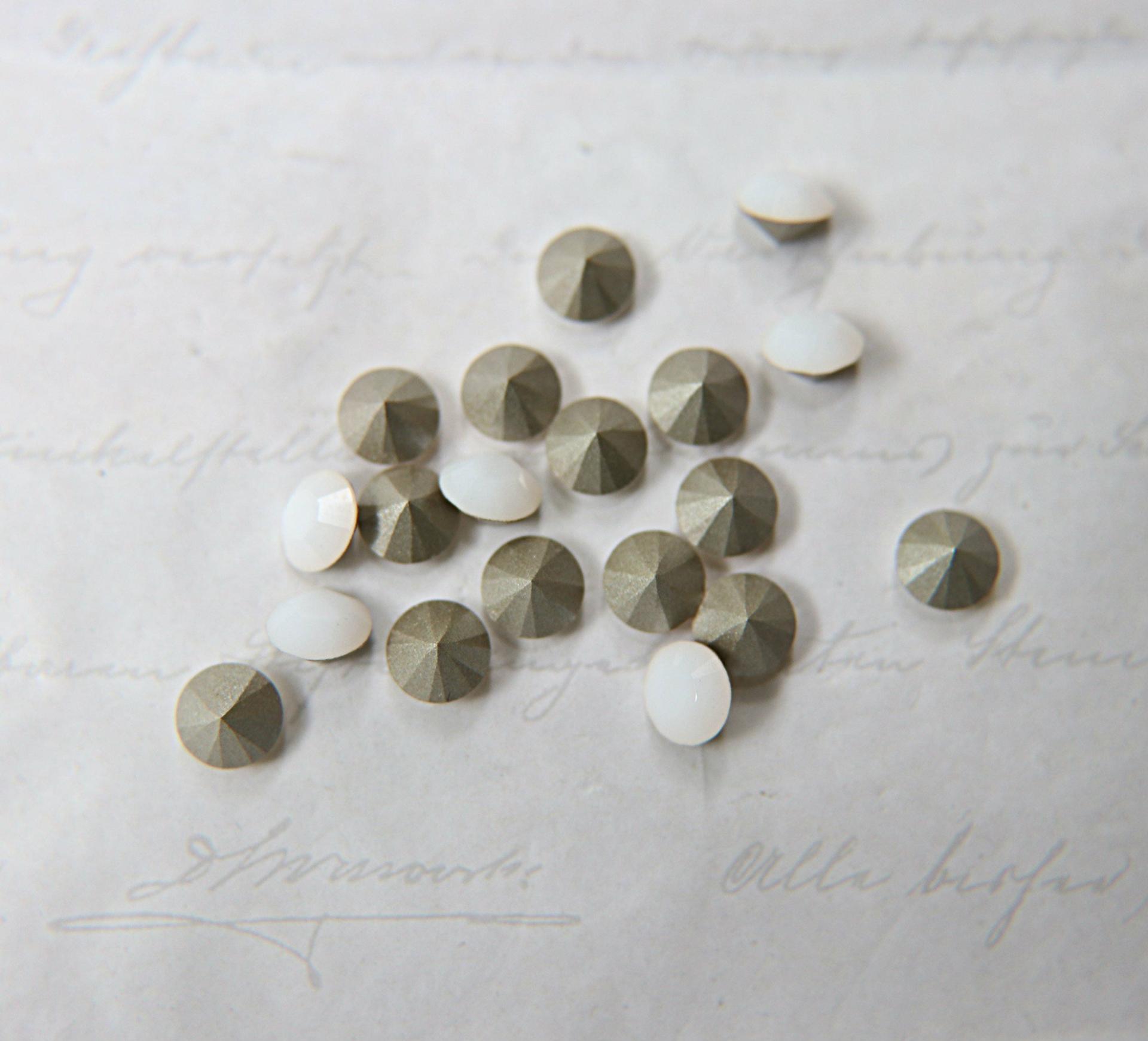 Swarovski 34ss Chaton Round White Alabaster (281) 6/12/24/100/300 Pieces