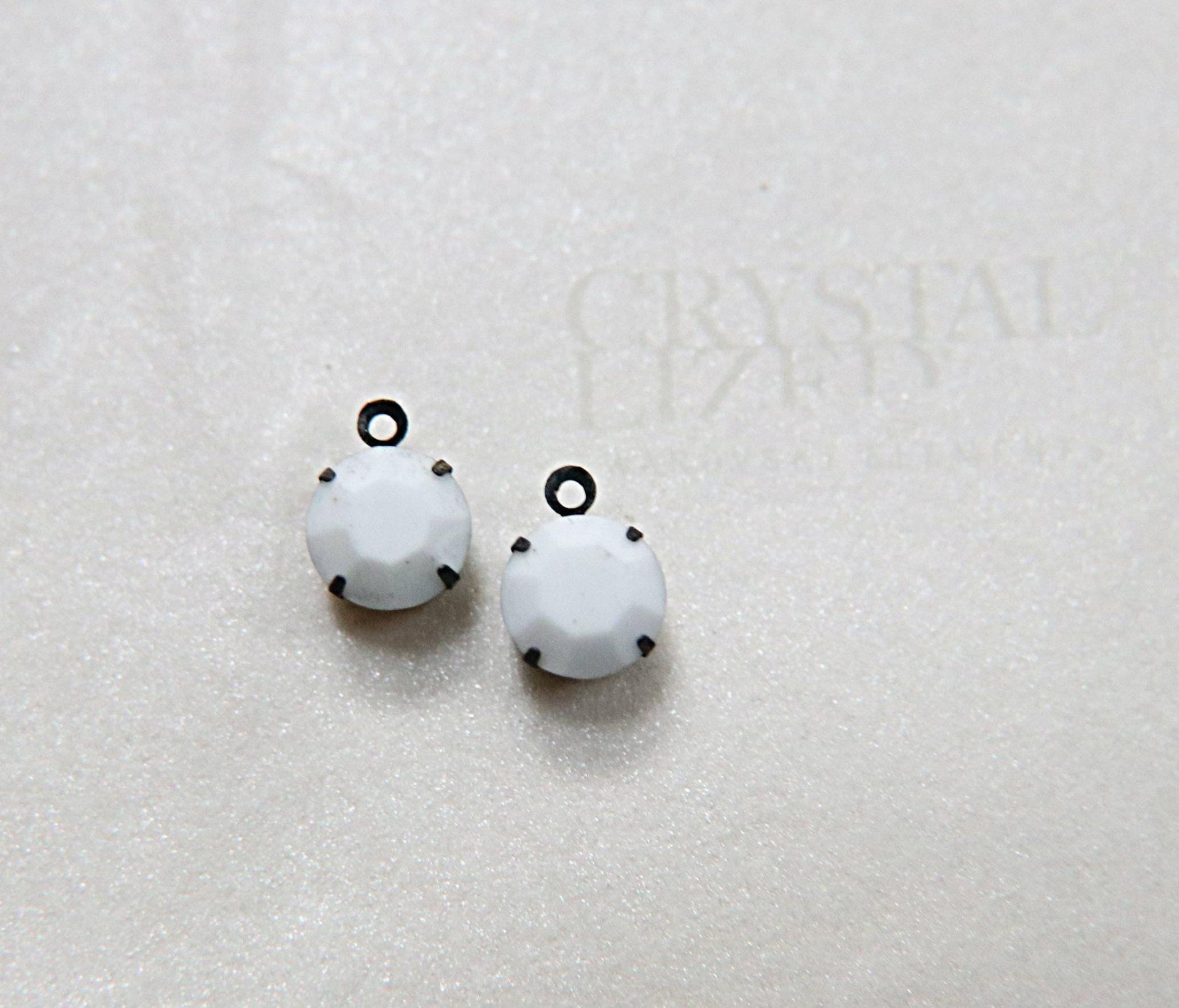 Swarovski 7mm Round setting drop one loop in Chalk White 34ss (279) 6/12/24/100/300 Pieces jewelry supplies in Brass/Vintage Black premium
