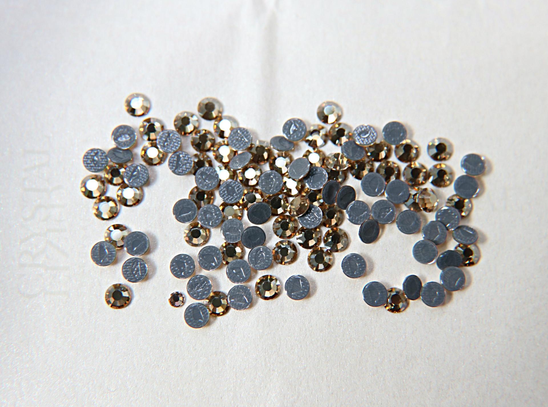 16SS Swarovski Flatbacks Hotfix in Crystal Golden Shadow Chaton Roses (4mm) Made in Austria 36/72/288/720 Pieces