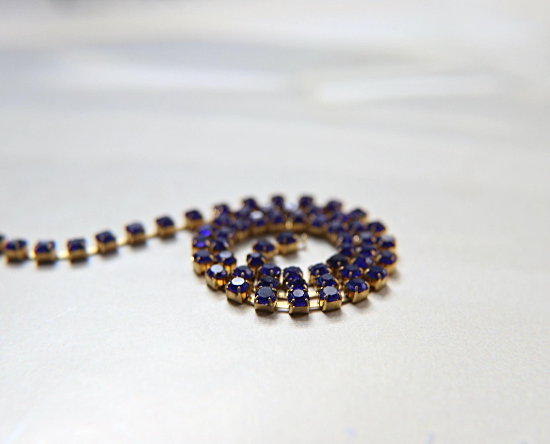 12 SS Rhinestone Chain Vintage Glass Pressed Chatons Royal Blue 3mm 1/2/5/15 Meters