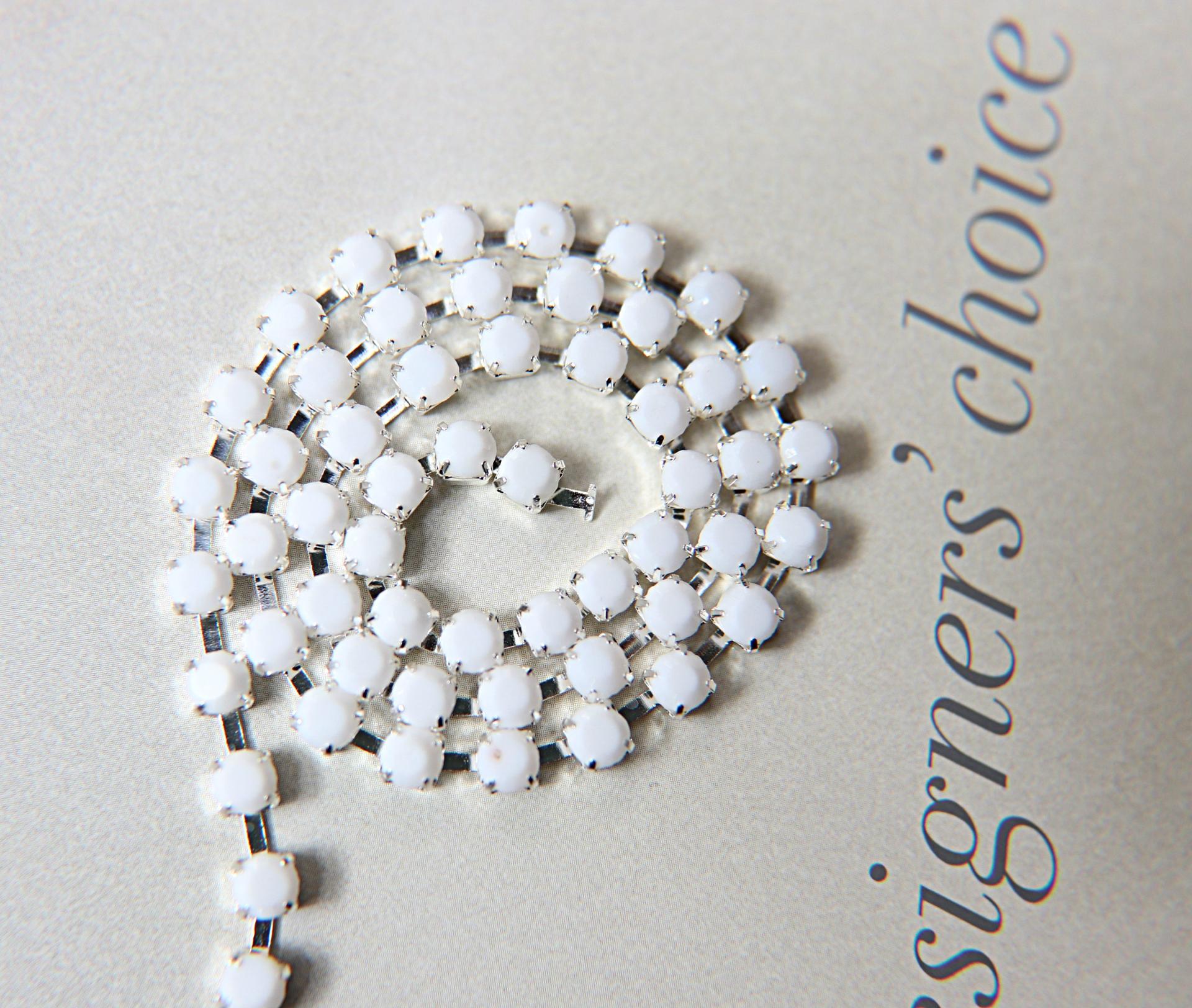 12 SS Rhinestone Chain Vintage Glass Chatons Opaque Chalk White Silver Plated (3mm) 1/2/5/15 Meters Wedding Cake Decoration Bouquet Supply