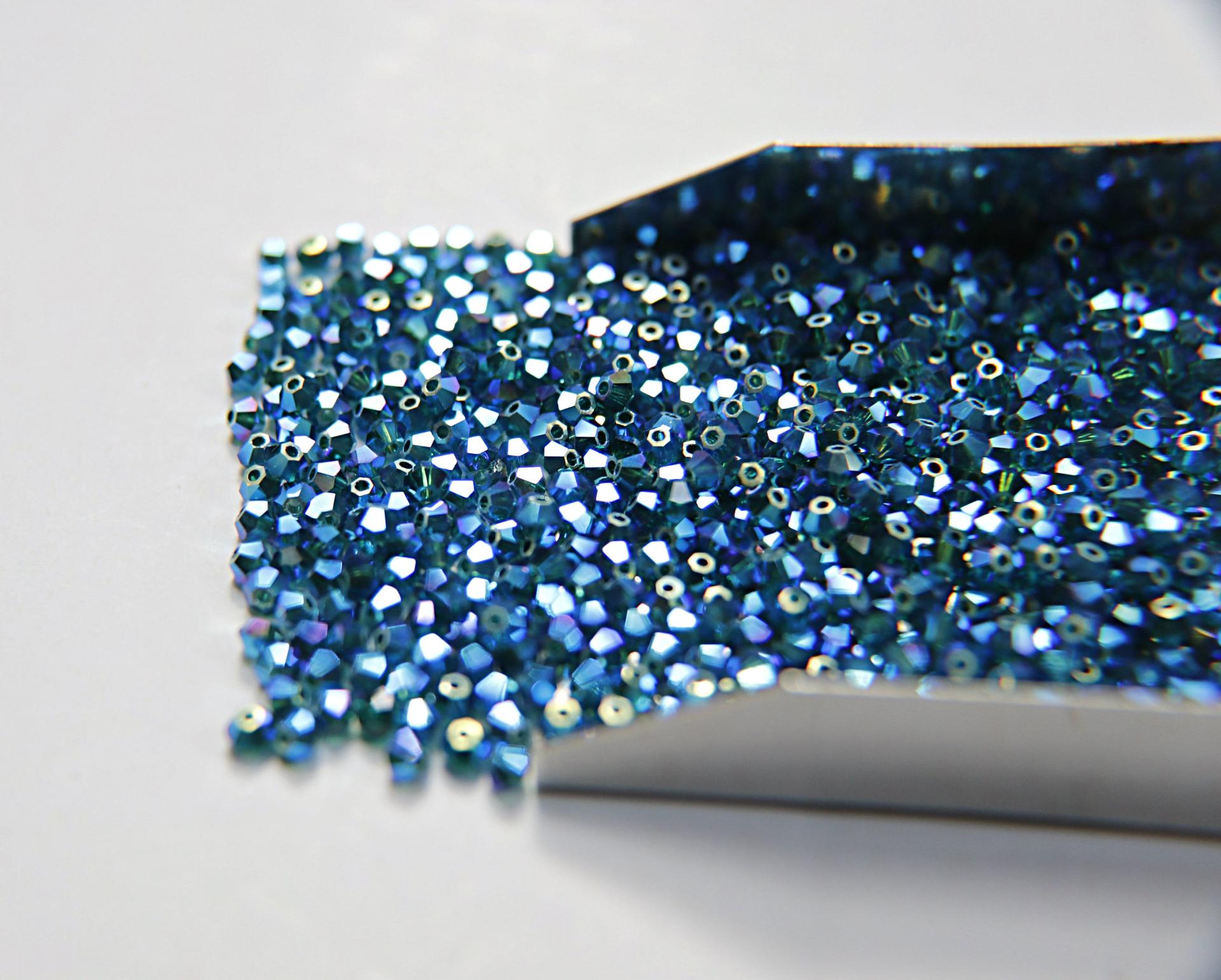 Swarovski (3/4mm) Emerald AB 2X FC Bicones 36/72/144/432/720 Pieces Jewelry making rainbow beads, embroidery materials, couture
