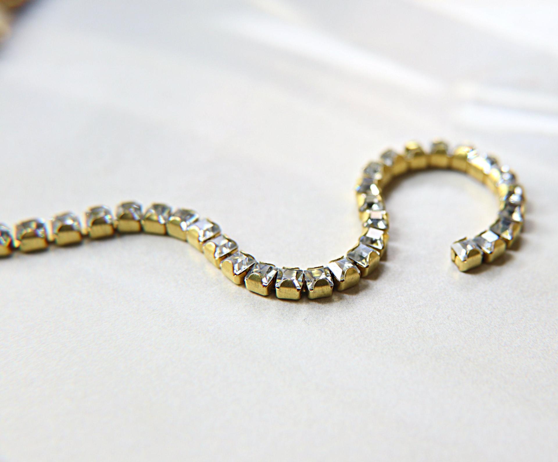 4mm Square Preciosa fancy Rhinestone Chain in Crystal 0.5/1 Meter Wedding Bridal Supplies|Jewelry Making|Decoration