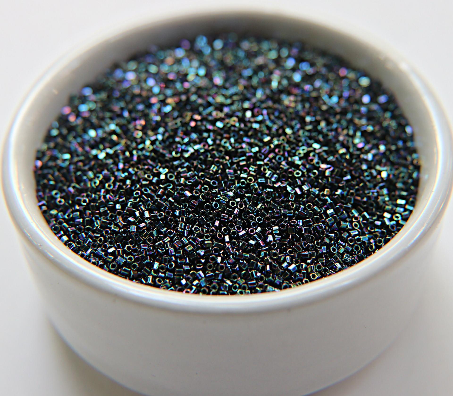 Miyuki Delica 3 Cuts Metallic VARIEGATED BLUE IRIS Japanese Beads 10/20/50/100 Grams Premium Supplies