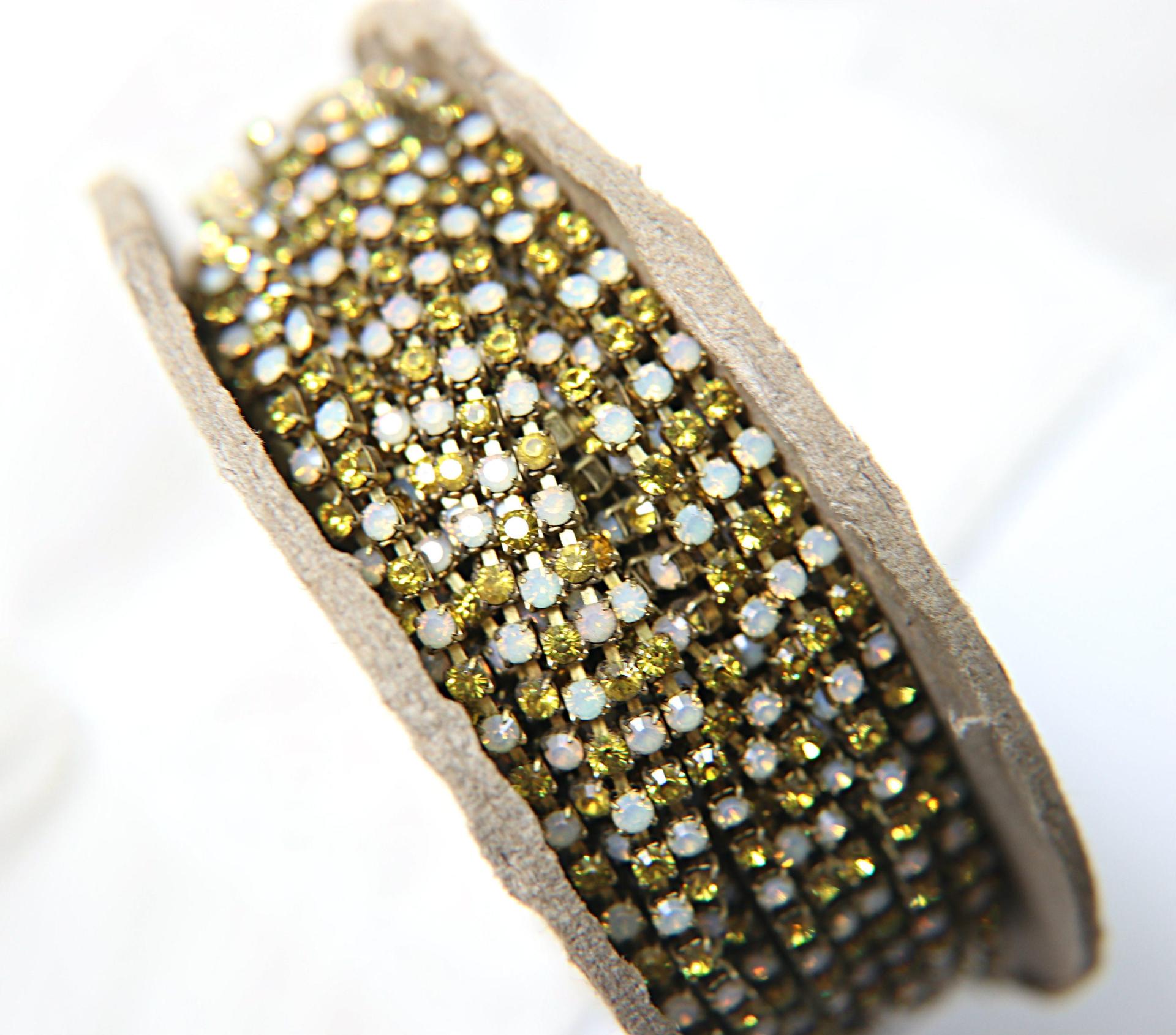 12 SS Vintage Rhinestone Chain Swarovski Olivine & Sand Opal 3mm 0.5/1/2/5 Meters Wedding Bridal Supplies|Jewelry Making|Decoration, vintage
