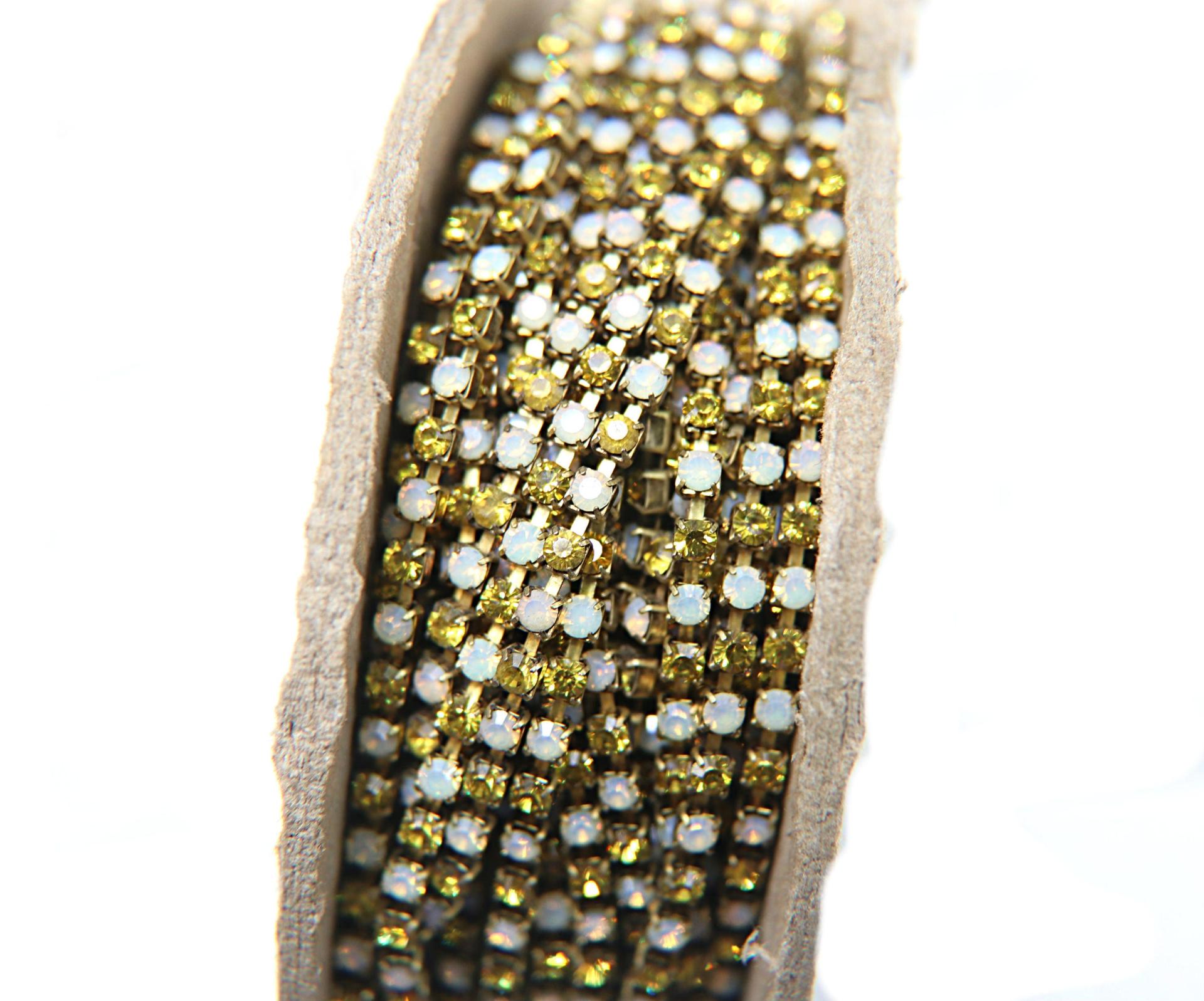 12 SS Vintage Rhinestone Chain Swarovski Olivine & Sand Opal 3mm 0.5/1/2/5 Meters Wedding Bridal Supplies|Jewelry Making|Decoration, vintage