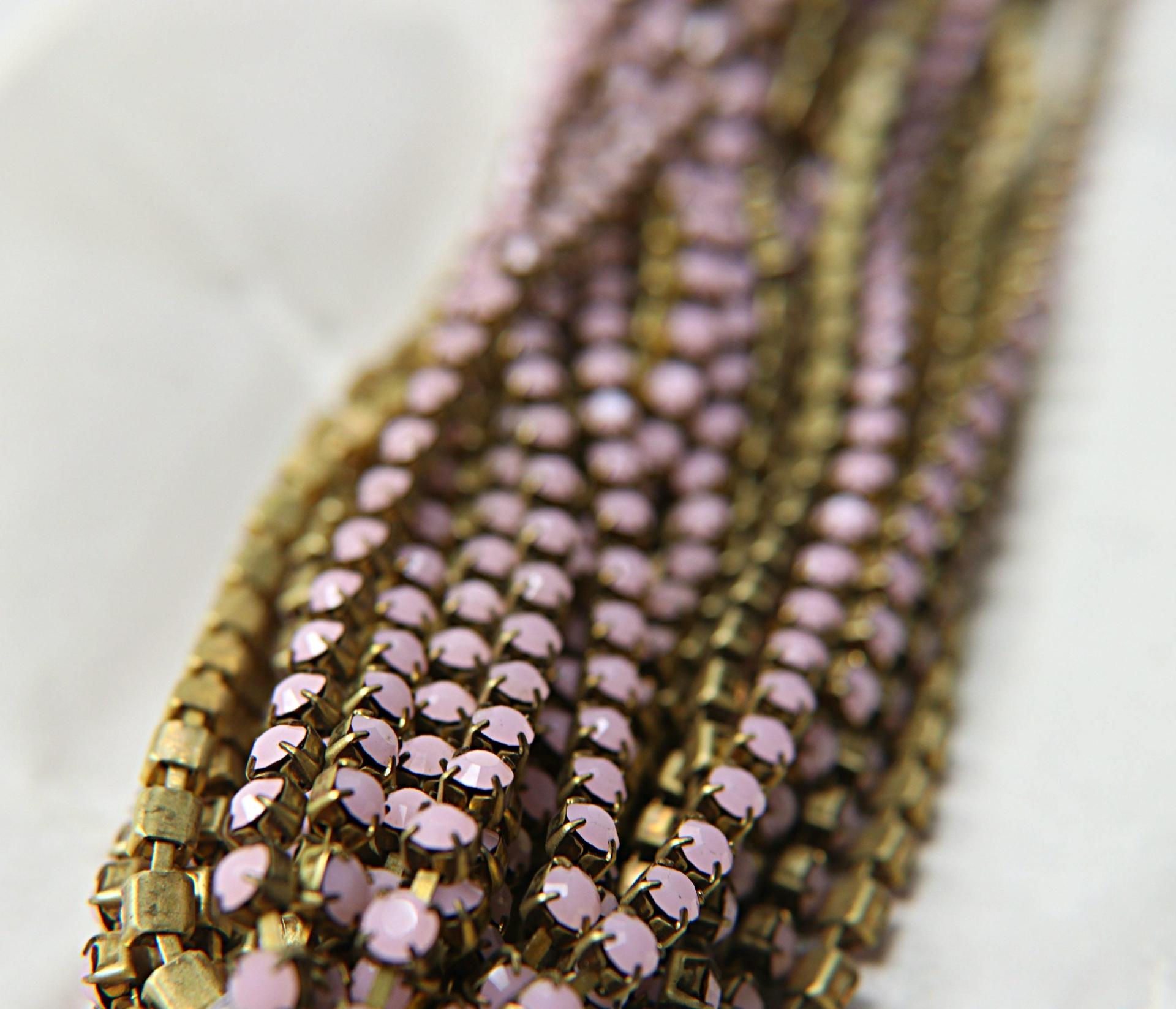 16SS Rhinestone Chain Swarovski in Rose Alabaster (293) 4mm 0.5/1/2/5/15 Meters jewelry making, embroidery materials, vintage findings, lace