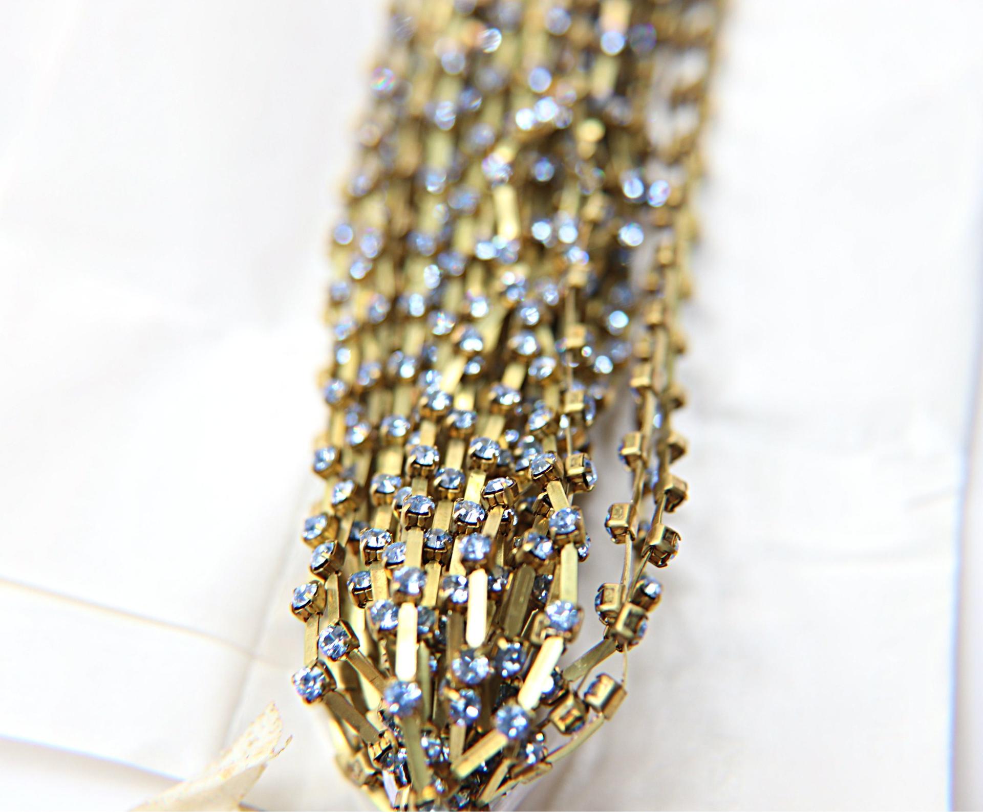 12 SS Vintage Fancy Rhinestone Chain Swarovski in Light Sapphire 3mm 0.5/1/2/5 Meters vintage findings, strass chains, craft supplies, rare