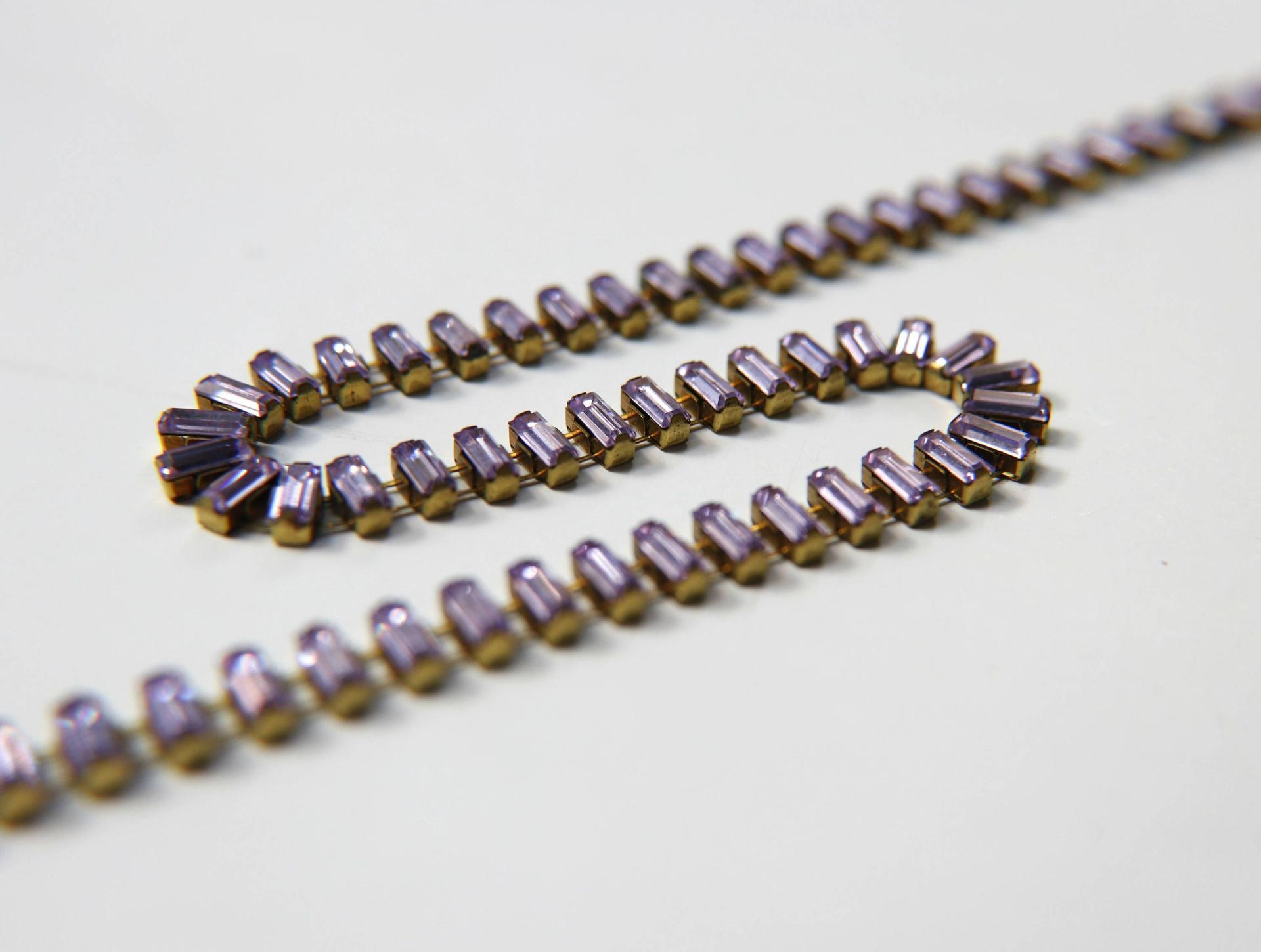 Swarovski Snake Baguette chain 7x3 mm in Violet (371) settings in Brass 0.5/1/2 Meters Wedding Bridal Supplies|Jewelry Making|Decoration