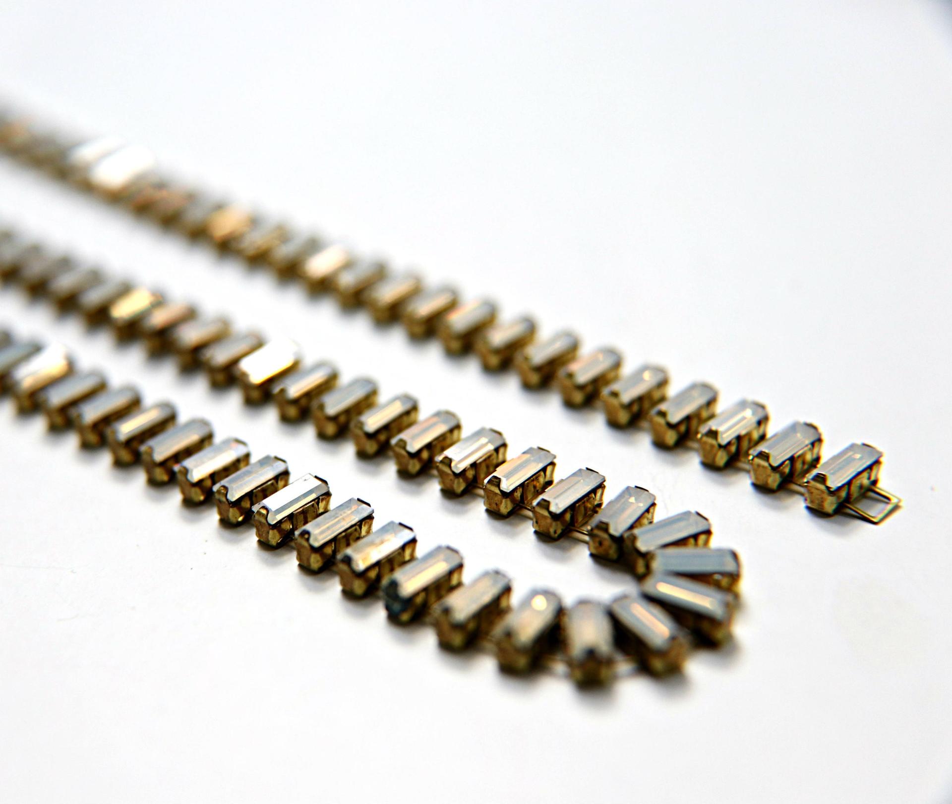 Swarovski Snake Baguette chain 7x3 mm in White Opal (234) settings in Brass 0.5/1/2 Meters Wedding Bridal Supplies|Jewelry Making|Decoration