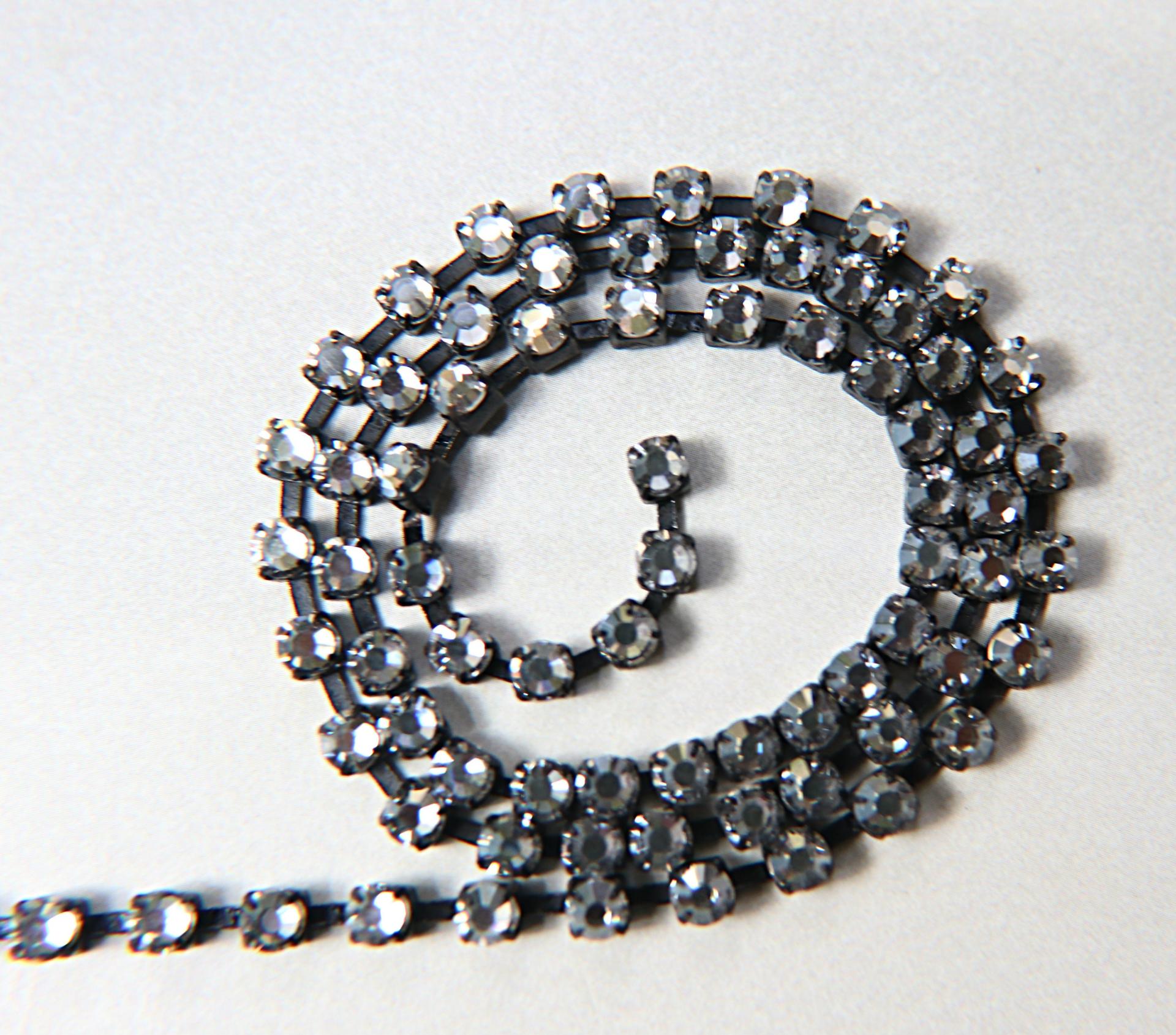 16ss Swarovski 2088 Chain in Flat Back Black Diamond (4mm) 0.5/1/2/5 Meters Vintage Black Settings Wedding Bridal Supplies|Decoration