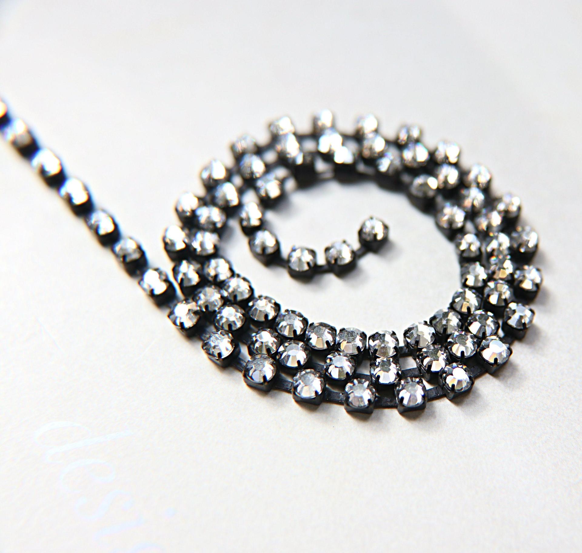 16ss Swarovski 2088 Chain in Flat Back Black Diamond (4mm) 0.5/1/2/5 Meters Vintage Black Settings Wedding Bridal Supplies|Decoration
