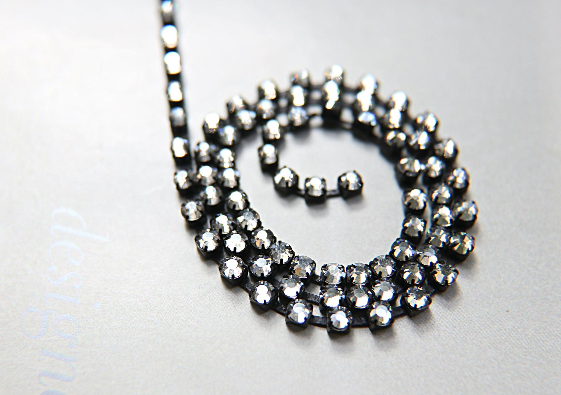 16ss Swarovski 2088 Chain in Flat Back Black Diamond (4mm) 0.5/1/2/5 Meters Vintage Black Settings Wedding Bridal Supplies|Decoration