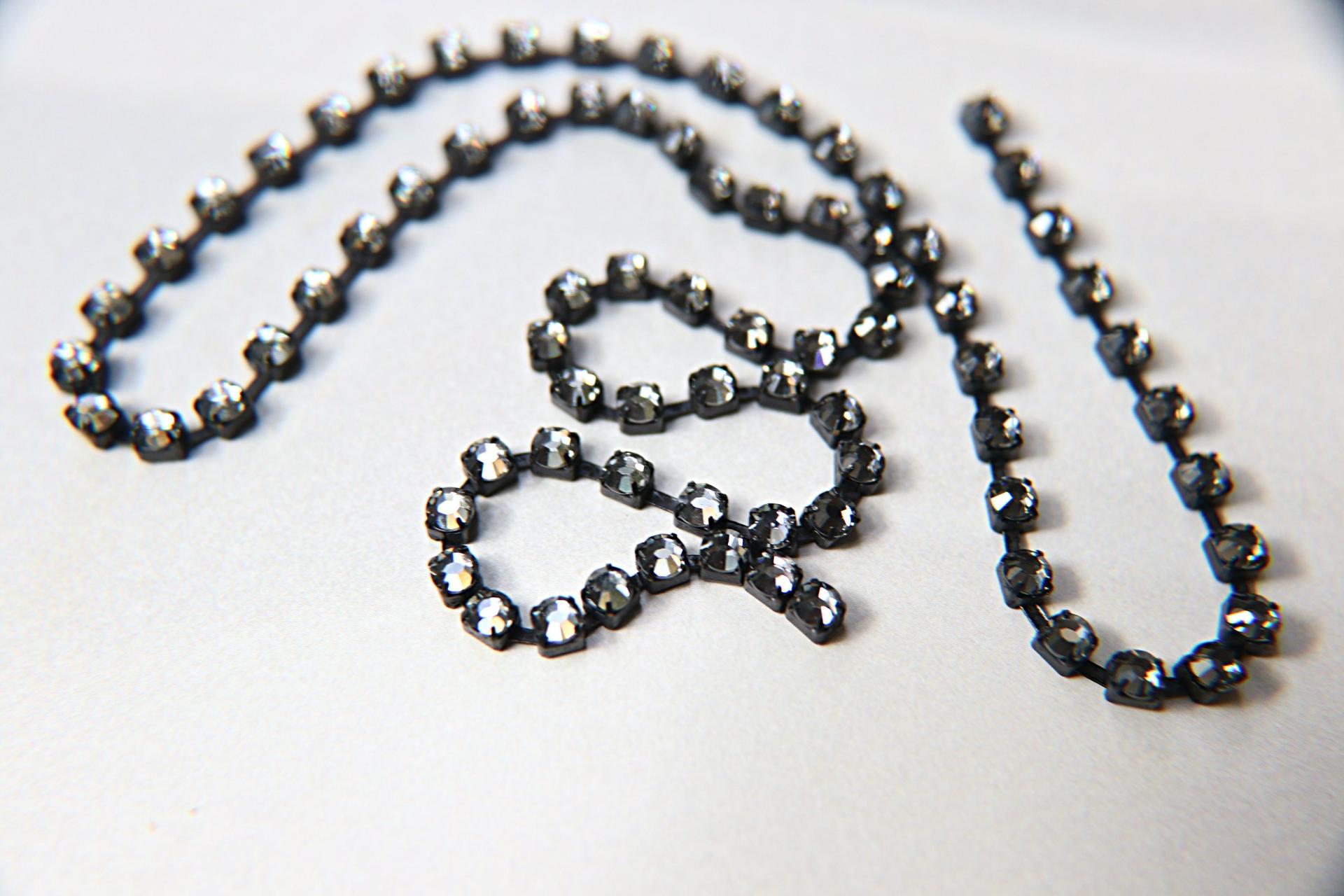 16ss Swarovski 2088 Chain in Flat Back Black Diamond (4mm) 0.5/1/2/5 Meters Vintage Black Settings Wedding Bridal Supplies|Decoration