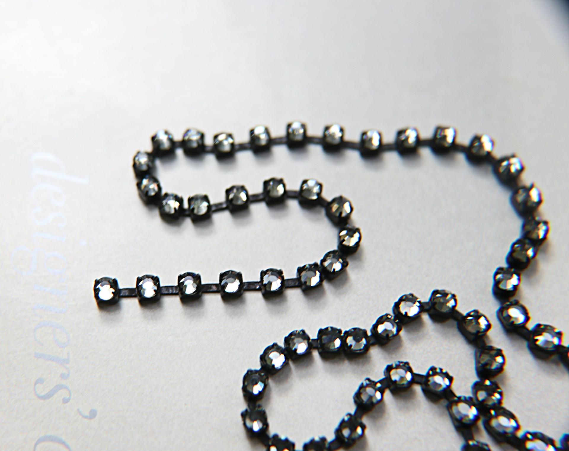 16ss Swarovski 2088 Chain in Flat Back Black Diamond (4mm) 0.5/1/2/5 Meters Vintage Black Settings Wedding Bridal Supplies|Decoration