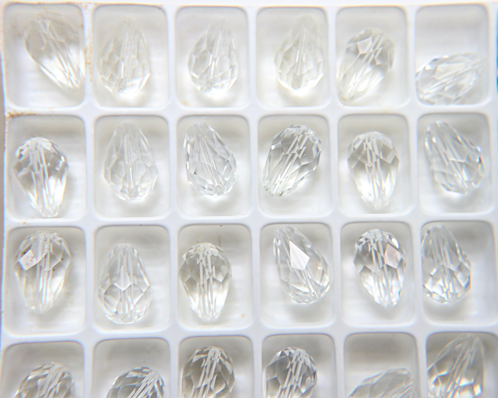 13.5x9MM Crystal Preciosa Pear Beads Vintage 6/24/72 Pieces Article 451 56 301 fancy beads, wedding jewelry making beads, premium beads