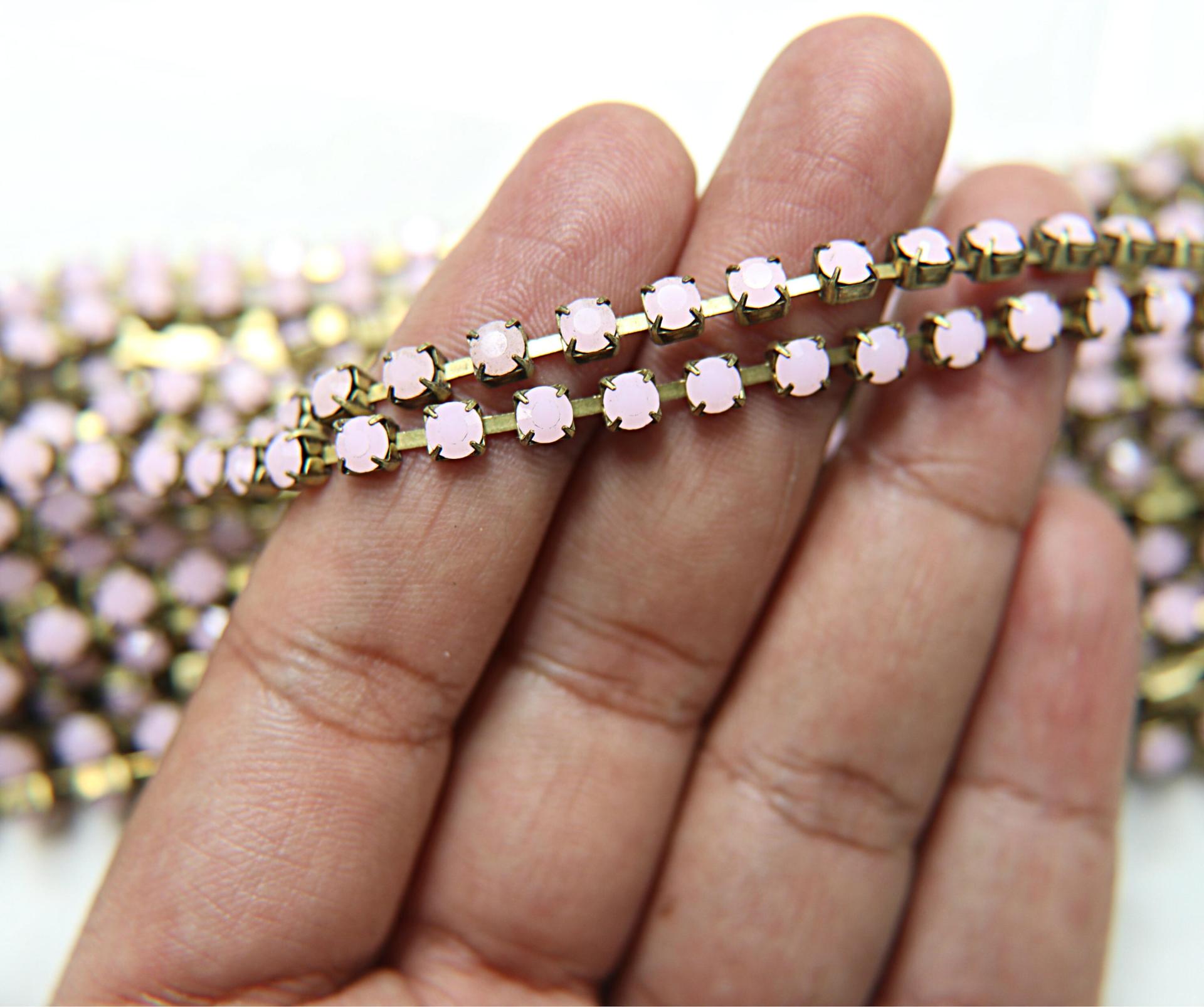 16SS Rhinestone Chain Swarovski in Rose Alabaster (293) 4mm 0.5/1/2/5/15 Meters jewelry making, embroidery materials, vintage findings, lace